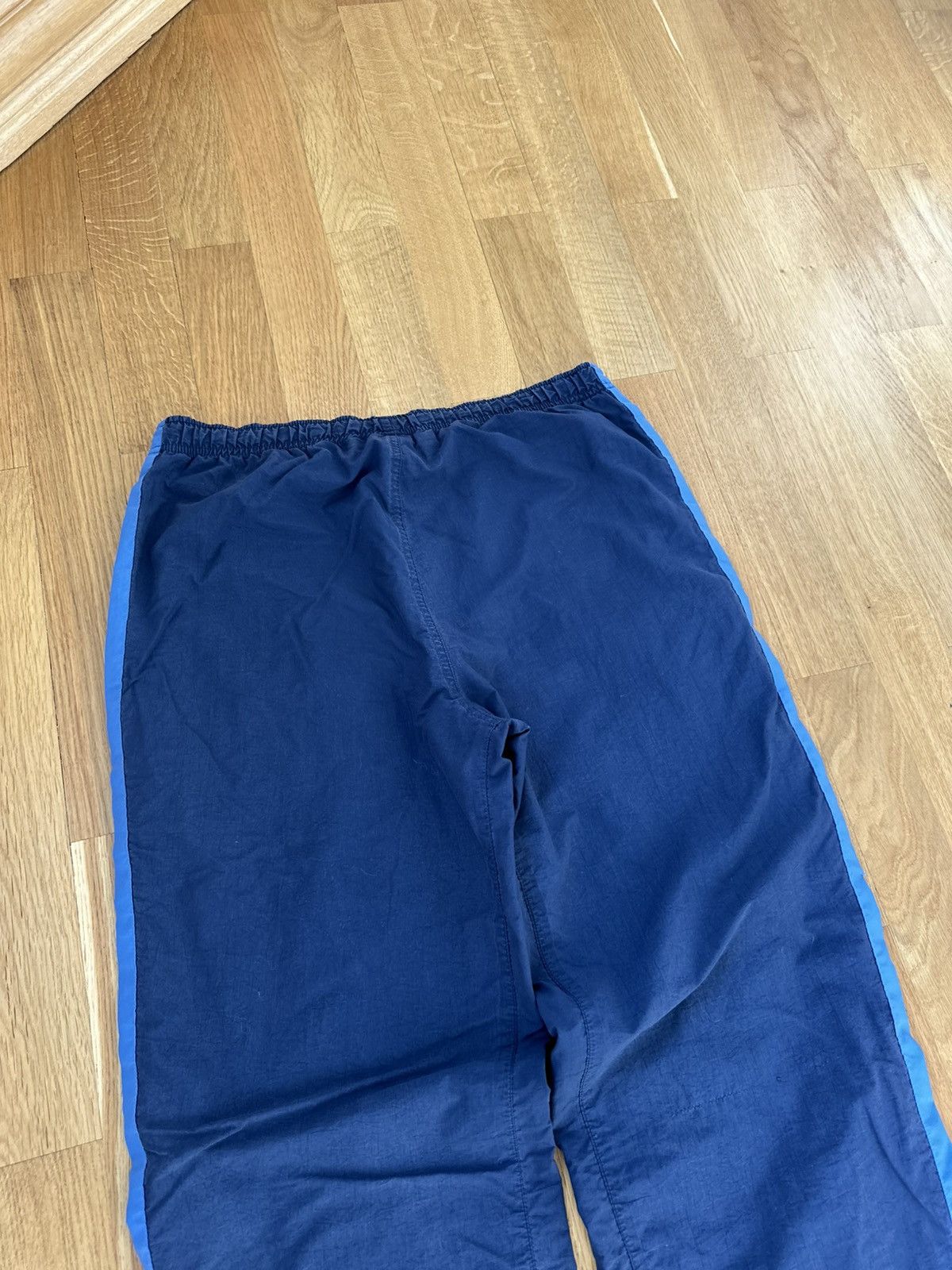 Nike Vintage Nike Track Pants Distressed Fit Swoosh Logo Size US 34 / EU 50 - 14 Thumbnail