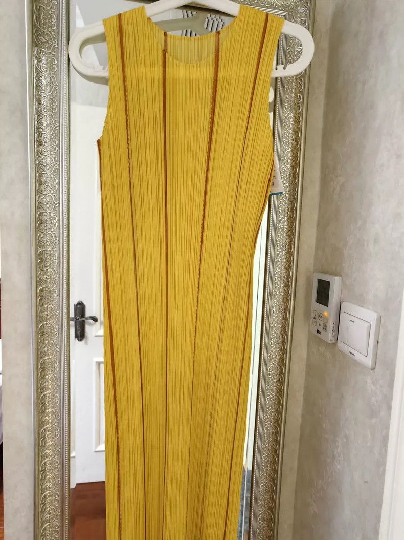 Issey Miyake Issey Miyake size:3 Yellow Qingshan limited edition dress Size XS / US 0-2 / IT 36-38 - 3 Thumbnail