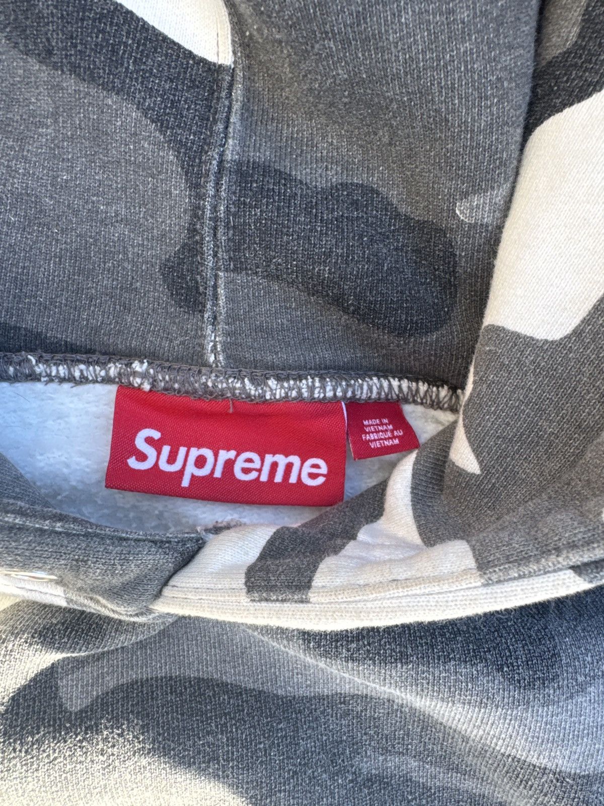 Supreme Supreme woven patches hooded sweatshirt - Snow Camo Size US L / EU 52-54 / 3 - 2 Thumbnail