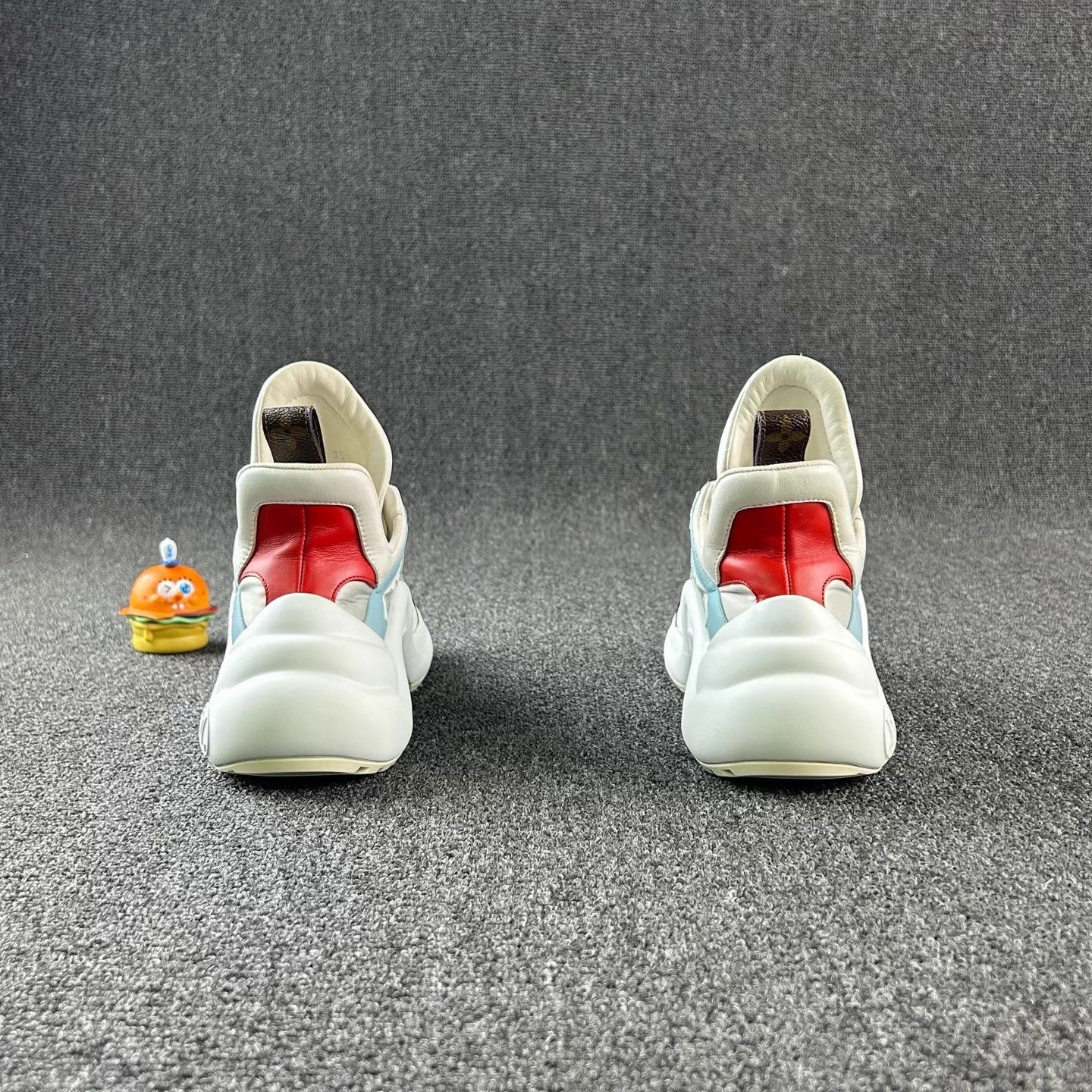 Louis Vuitton LV blue dad shoe 35 Size US 4 / IT 34 - 5 Thumbnail