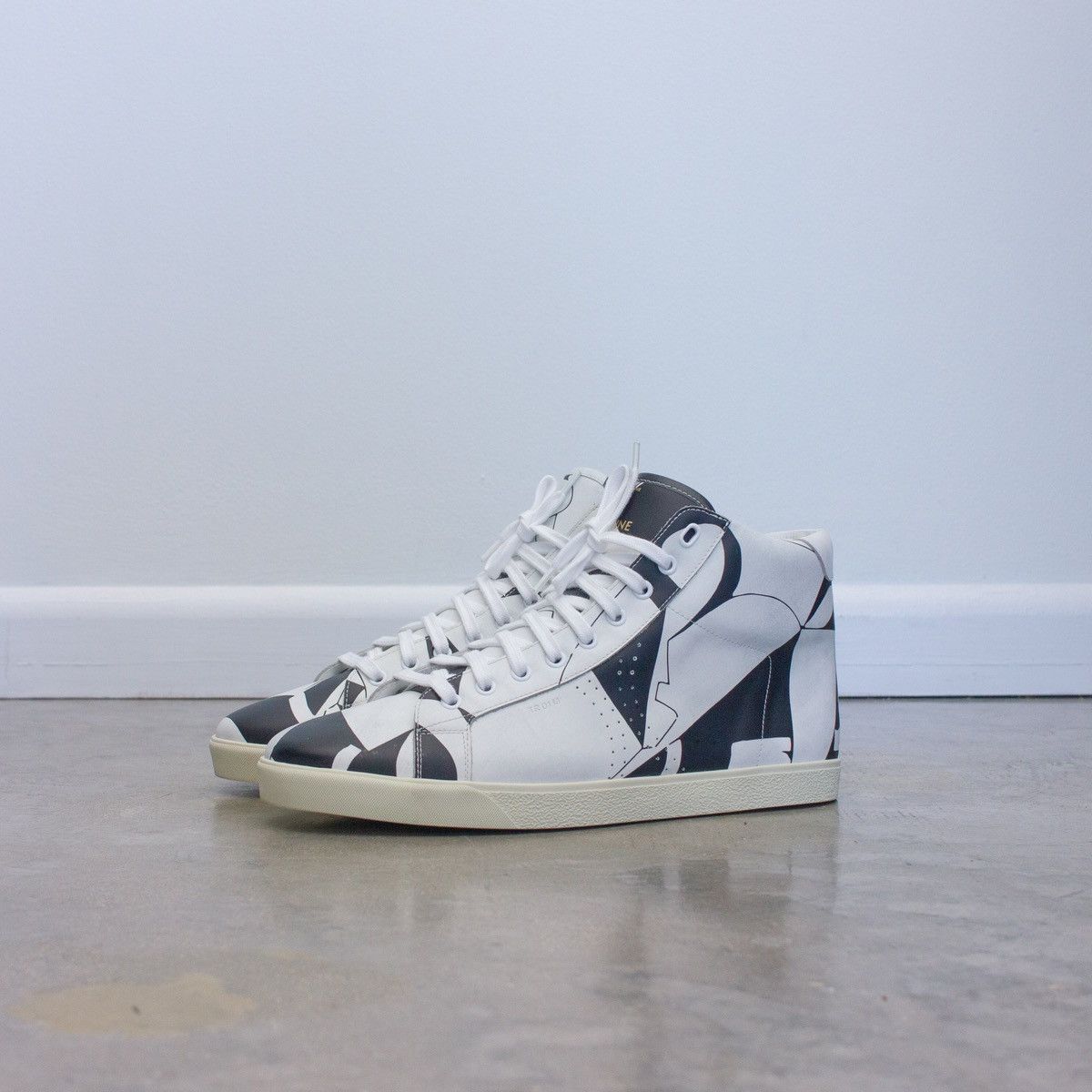 Celine 960$ Celine - Abstract Print TR 01M Triomphe Hi-Top Sneakers Size US 11 / EU 44 - 4 Thumbnail