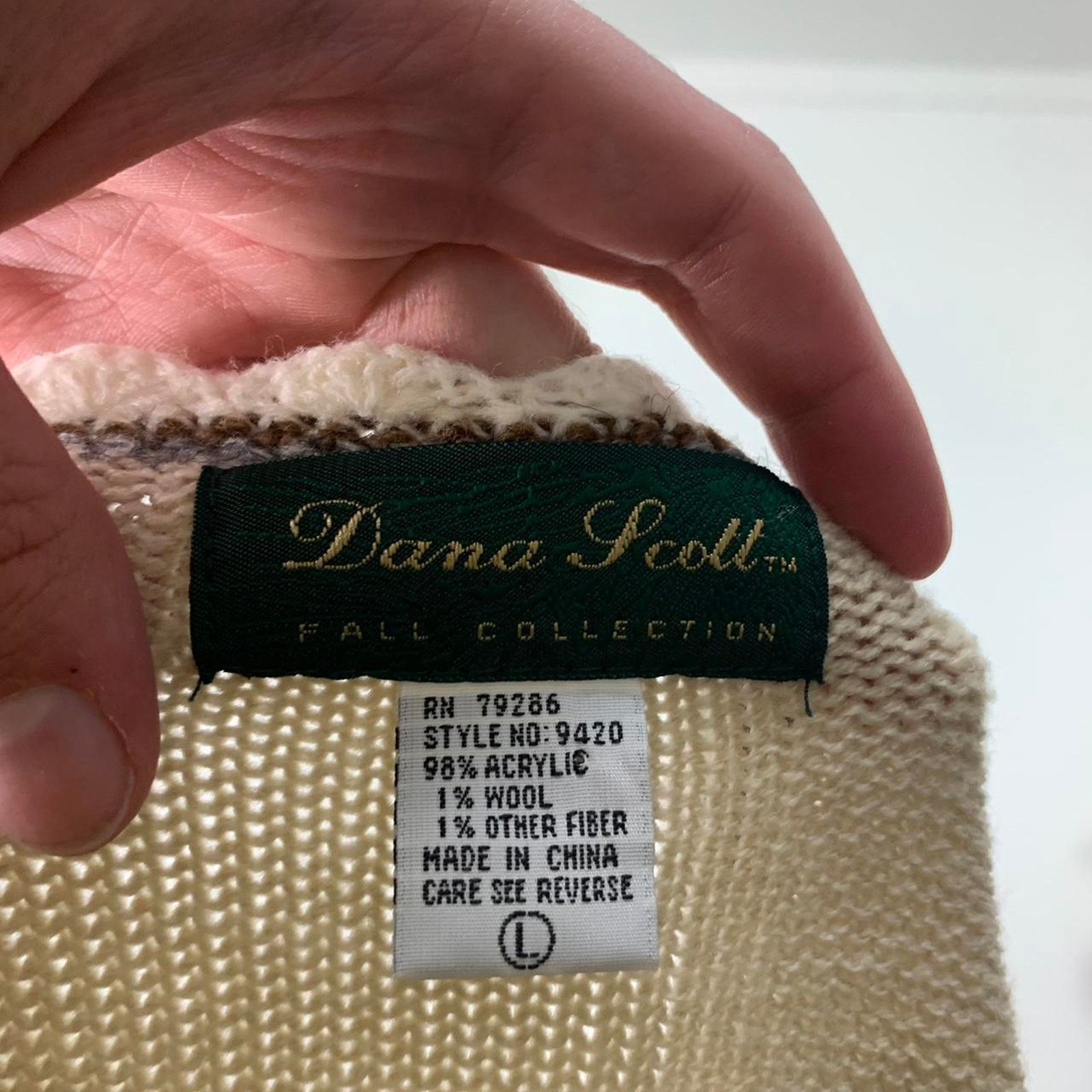 Vintage Vintage Coquette Knit Cardigan Sweater with floral design Size L / US 10 / IT 46 - 6 Thumbnail