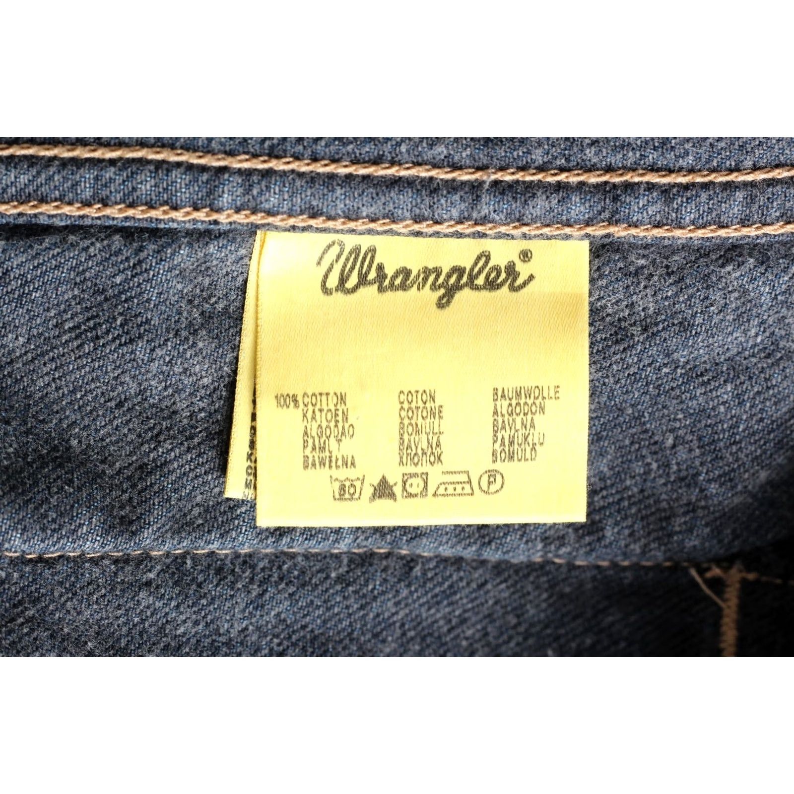 Wrangler WRANGLER AUTHENTIC WESTERN Denim Jacket Men L MJ6577 Size US L / EU 52-54 / 3 - 6 Thumbnail