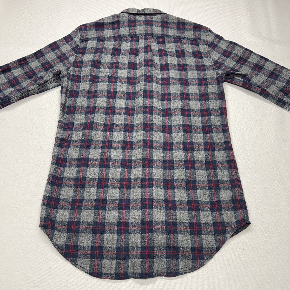 On The Byas On The Byas Flannel Shirt Grey Button Up Plaid Longer Length Size US M / EU 48-50 / 2 - 10 Thumbnail