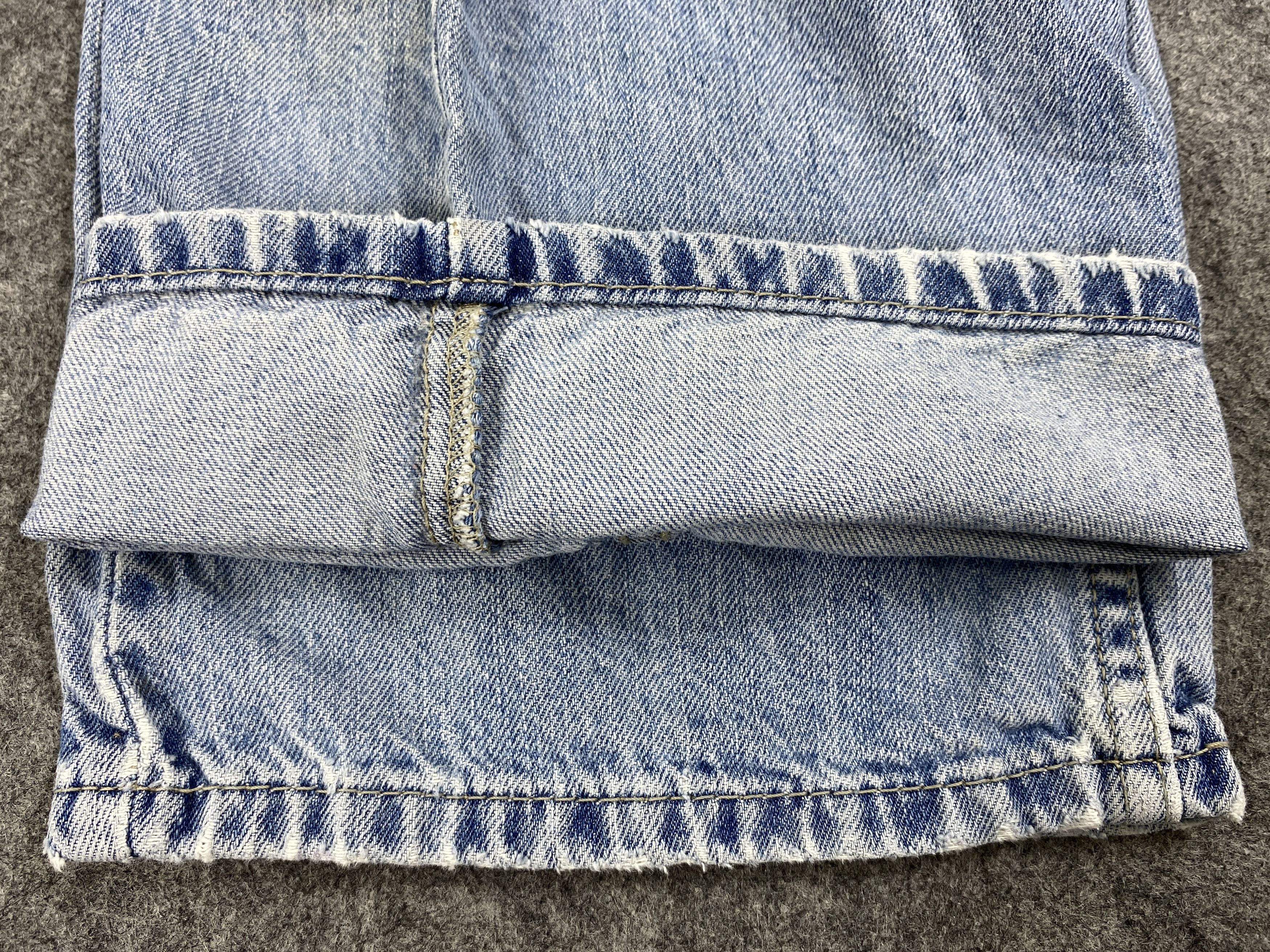 Levi's Light Blue Wash Vintage Levi's 559 35x32 Denim -SJ057 Size US 35 - 11 Thumbnail