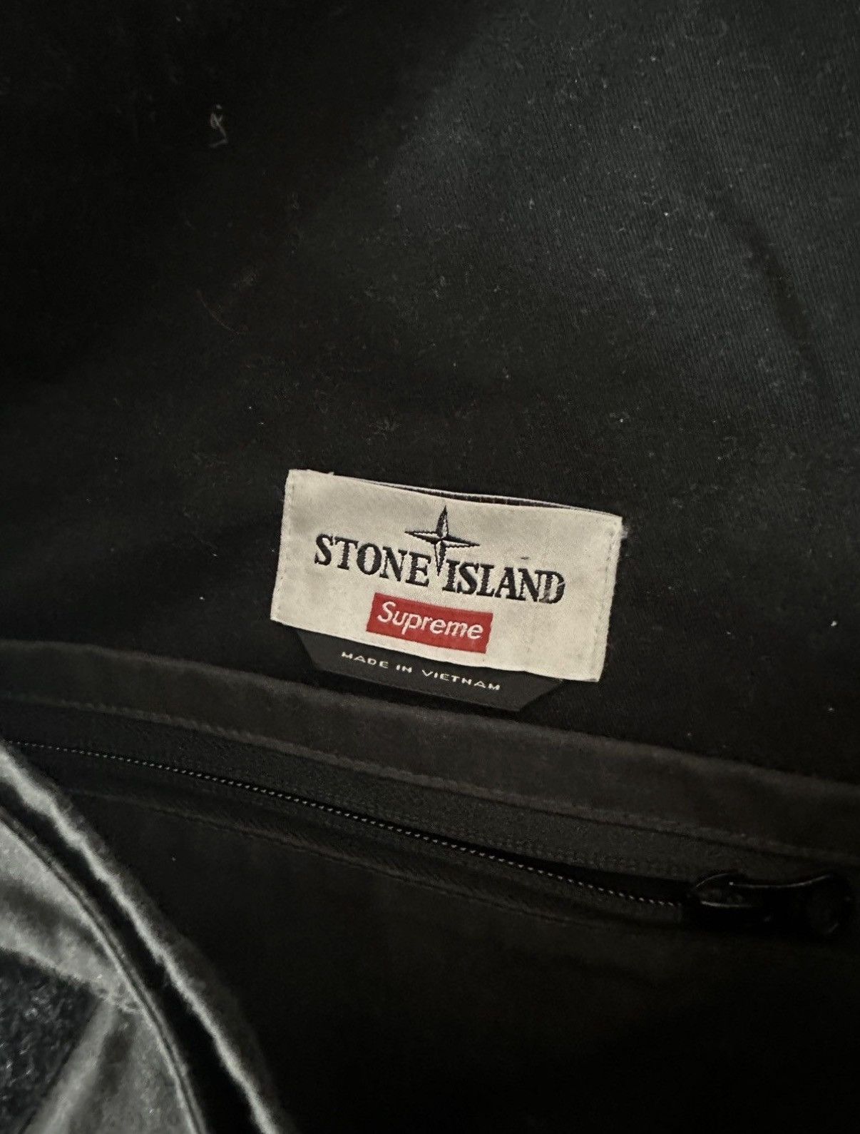 Stone Island × Supreme Supreme x Stone Island Stripe 7L Messenger Bag Size ONE SIZE - 4 Thumbnail