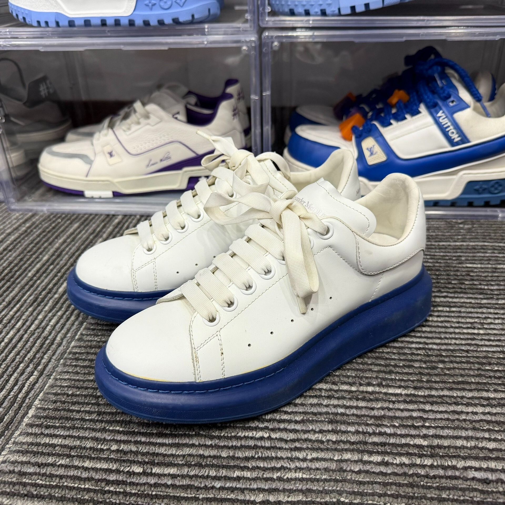 Alexander McQueen Casual Blue Lowtop Sneakers 6.5 Men Size US 6.5 / EU 39-40 - 1 Thumbnail
