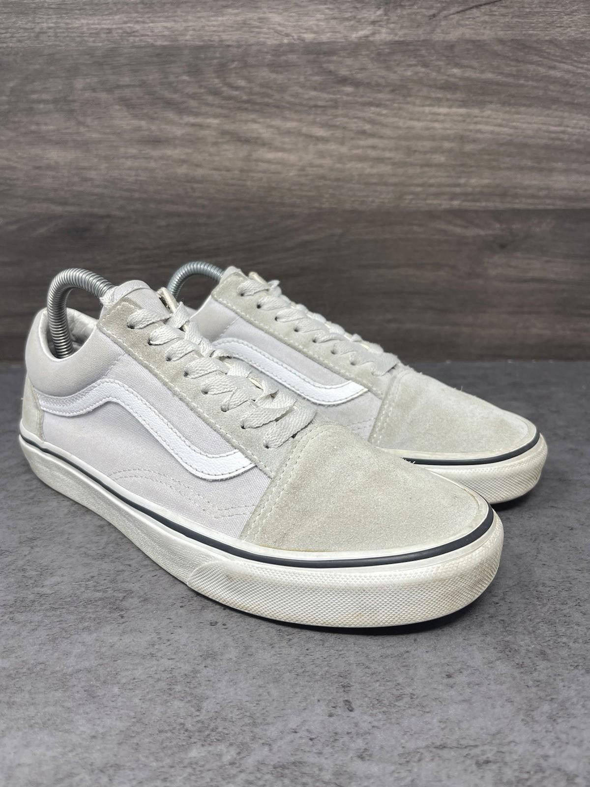 Vans Vans Old Skool Sneakers Womens Size 8 Cloud White Size US 8 / IT 38 - 4 Thumbnail