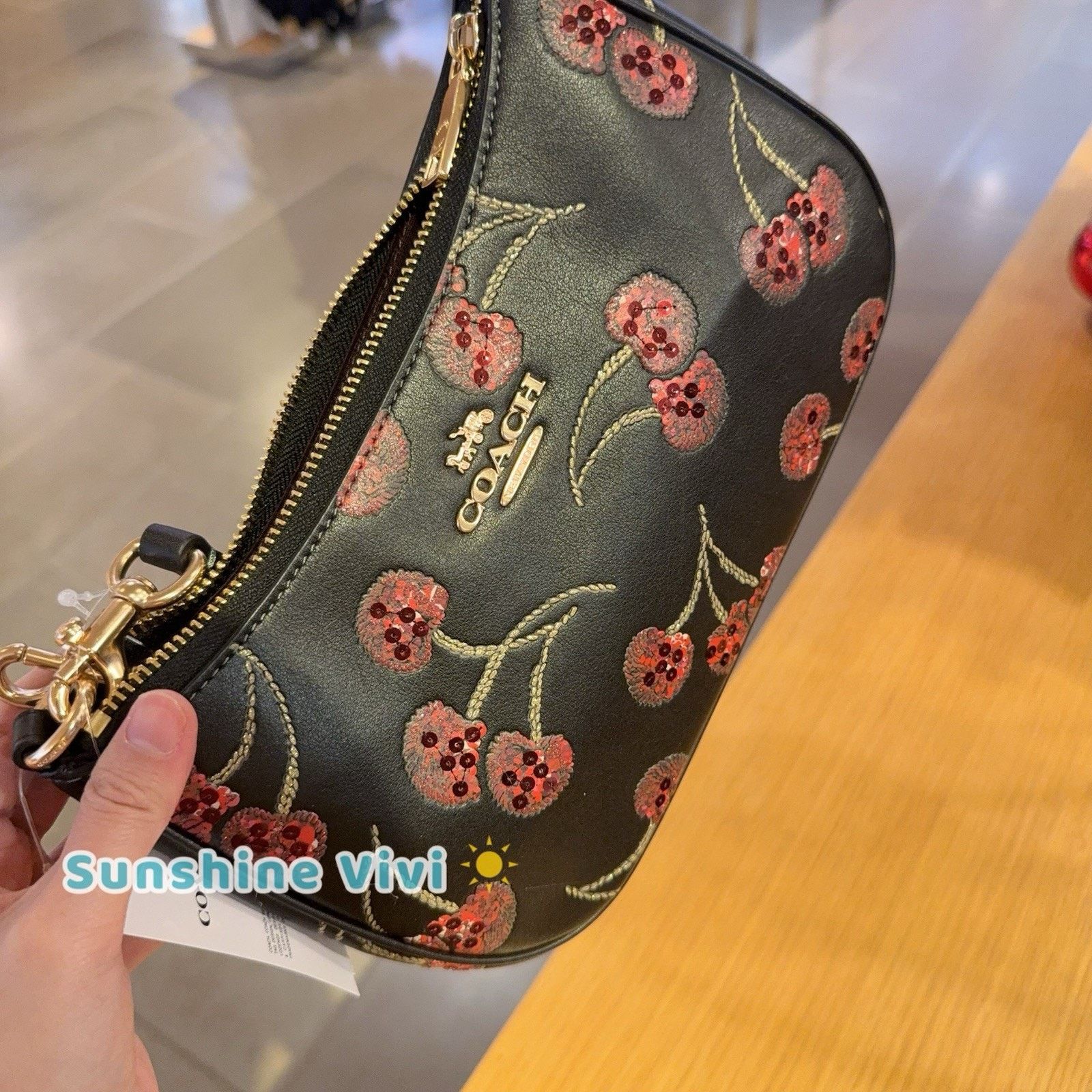 Coach NWT Coach Teri Shoulder Bag Cherry CCZ16 Gold/Black Multi Size ONE SIZE - 7 Thumbnail