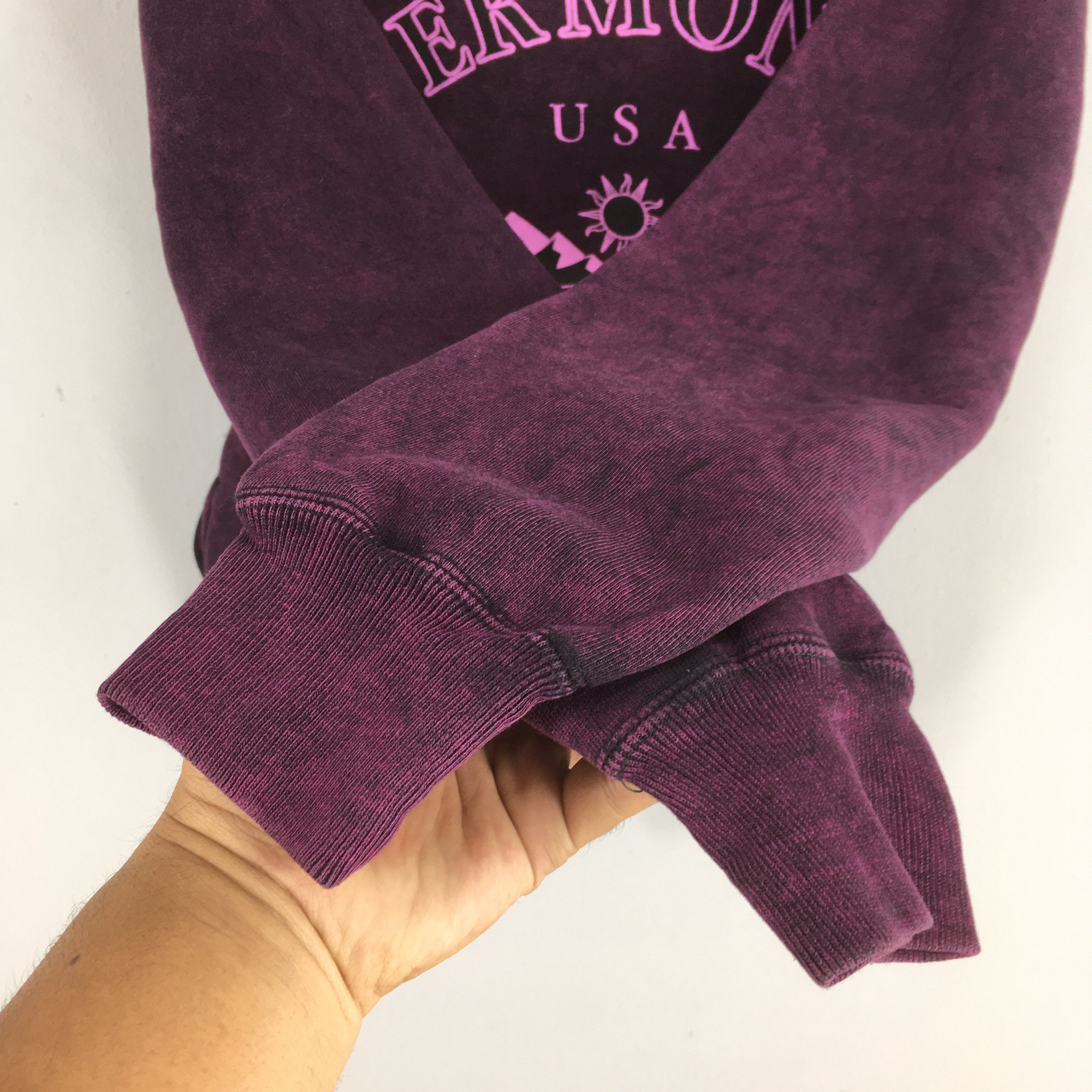 Other Vintage Vermont Usa Ski Purple Faded Sweatshirt Large Size US L / EU 52-54 / 3 - 4 Thumbnail