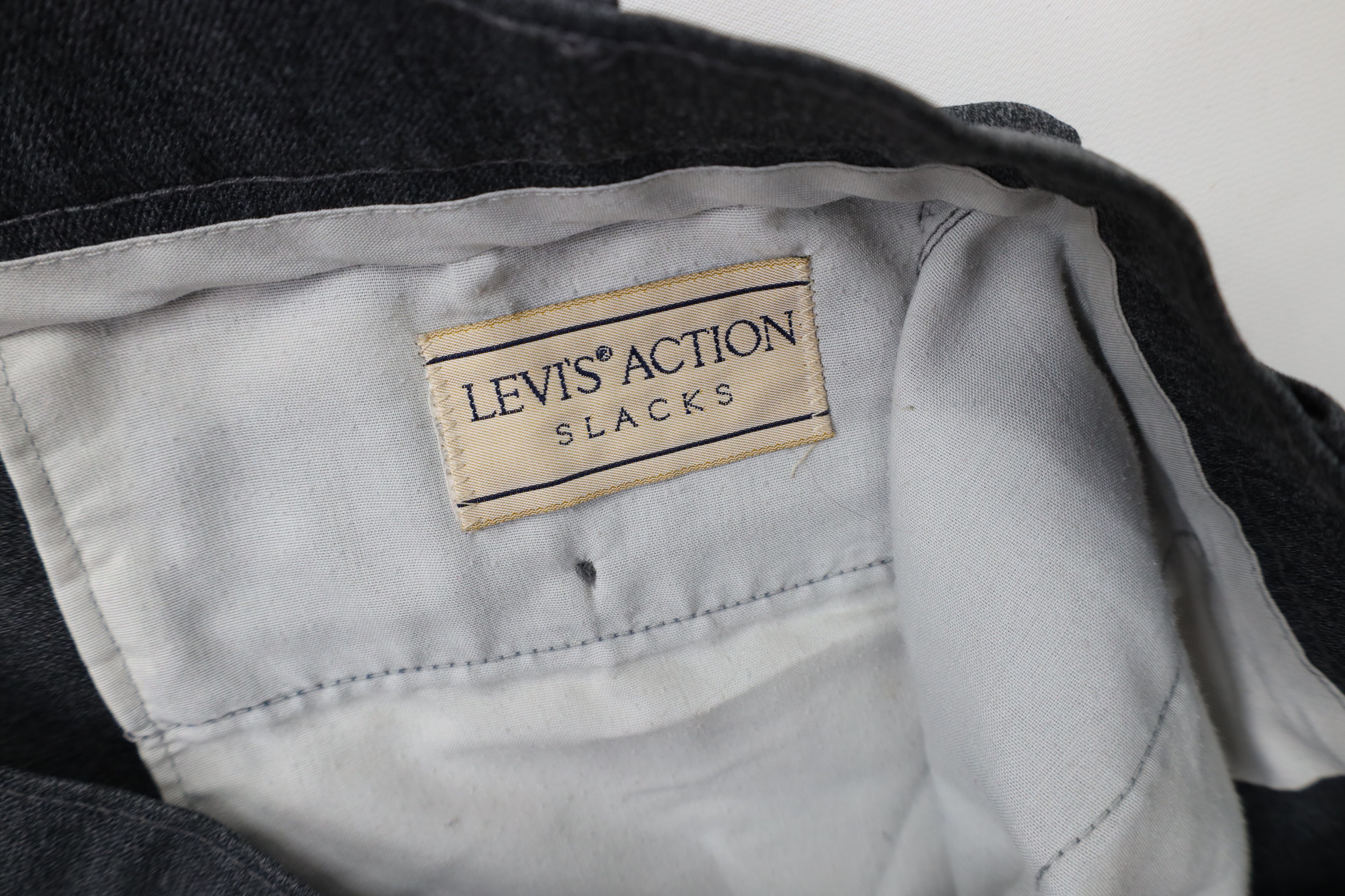 Levi's Vintage 70s Levis Wide Leg Bell Bottoms Chino Pants Gray USA Size US 38 / EU 54 - 7 Thumbnail