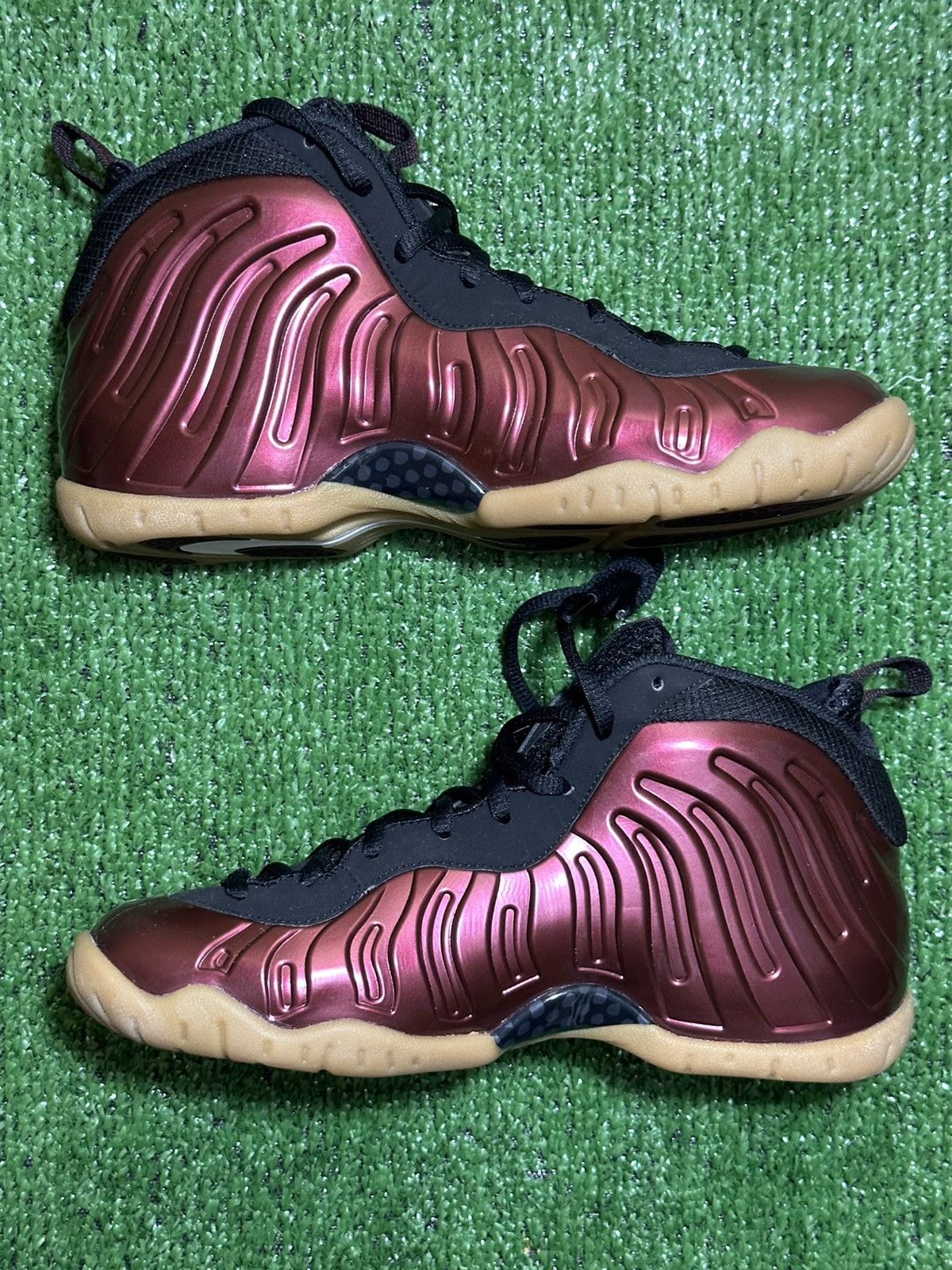 Nike Nike Foamposite One ‘Maroon’ Size US 6 / EU 39 - 2 Thumbnail