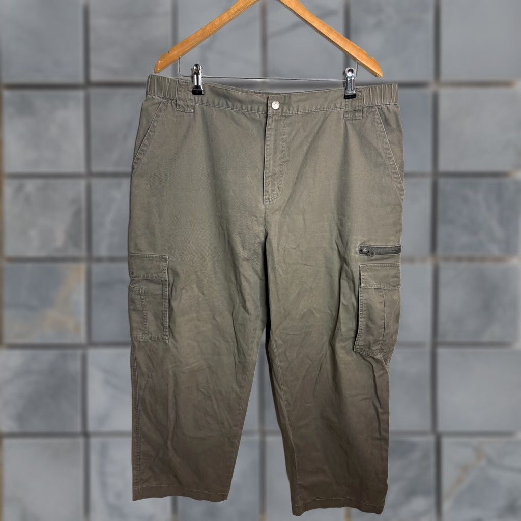 Vintage Columbia Cargo Pants Baggy Mens Size L Green 90s Outdoor Workwear Canvas Pant Size US 33 - 1 Thumbnail