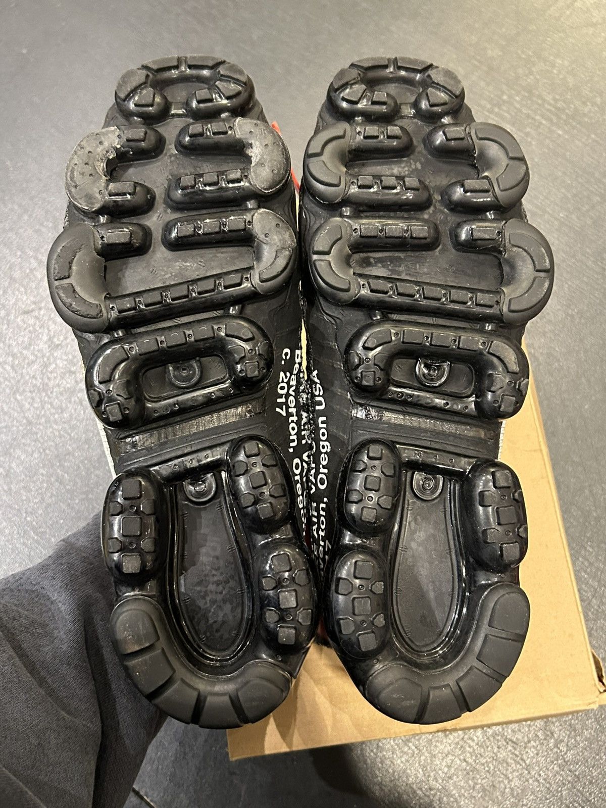 Nike × Off-White Off-White X Nike Vapormax Size US 10 / EU 43 - 5 Thumbnail