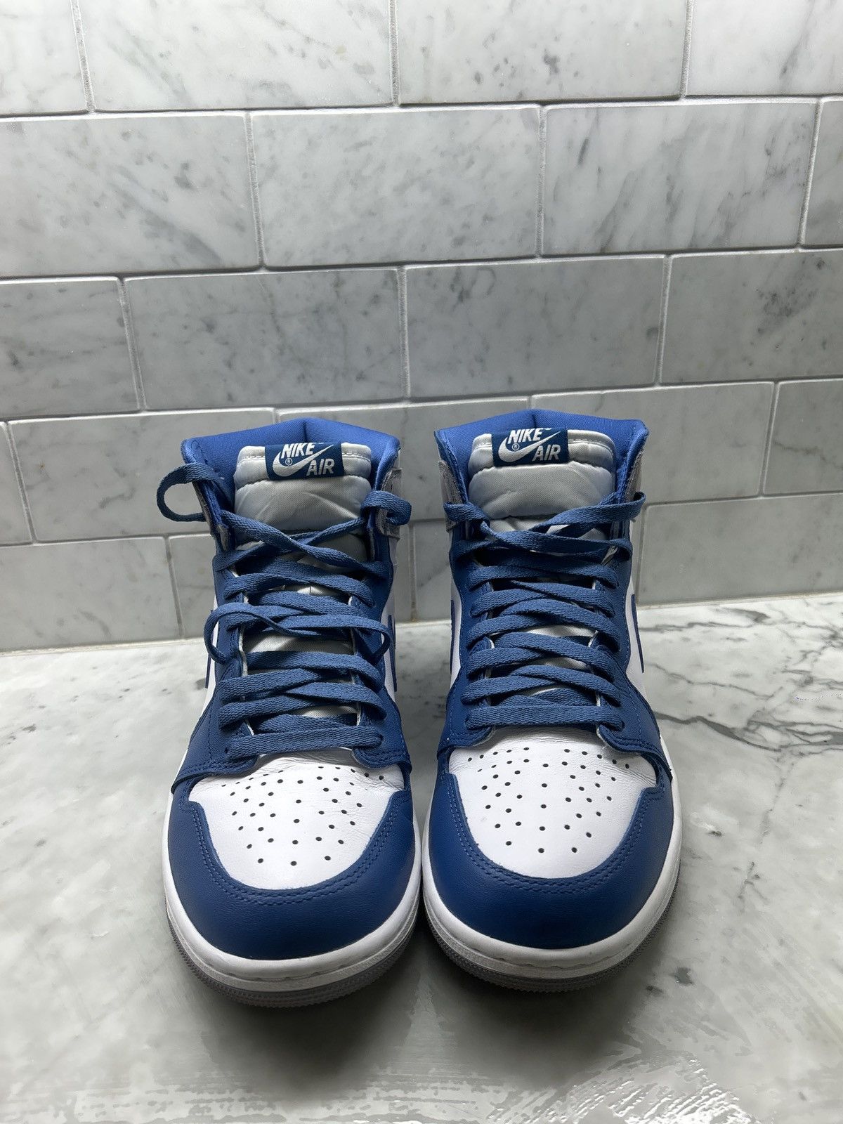 Jordan Brand True Blue Jordan 1 Hightop Size US 10 / EU 43 - 3 Thumbnail