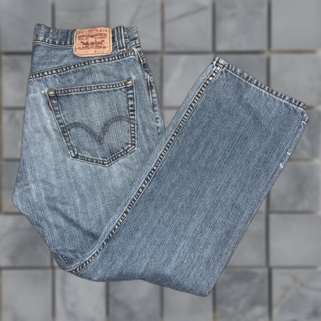 Levi's VINTAGE Levi’s 505 Jeans Blue Distressed Paint Grunge 34x29 Regular Fit Mens Straight 34 in 29 in Denim Size US 34 / EU 50 - 1 Thumbnail