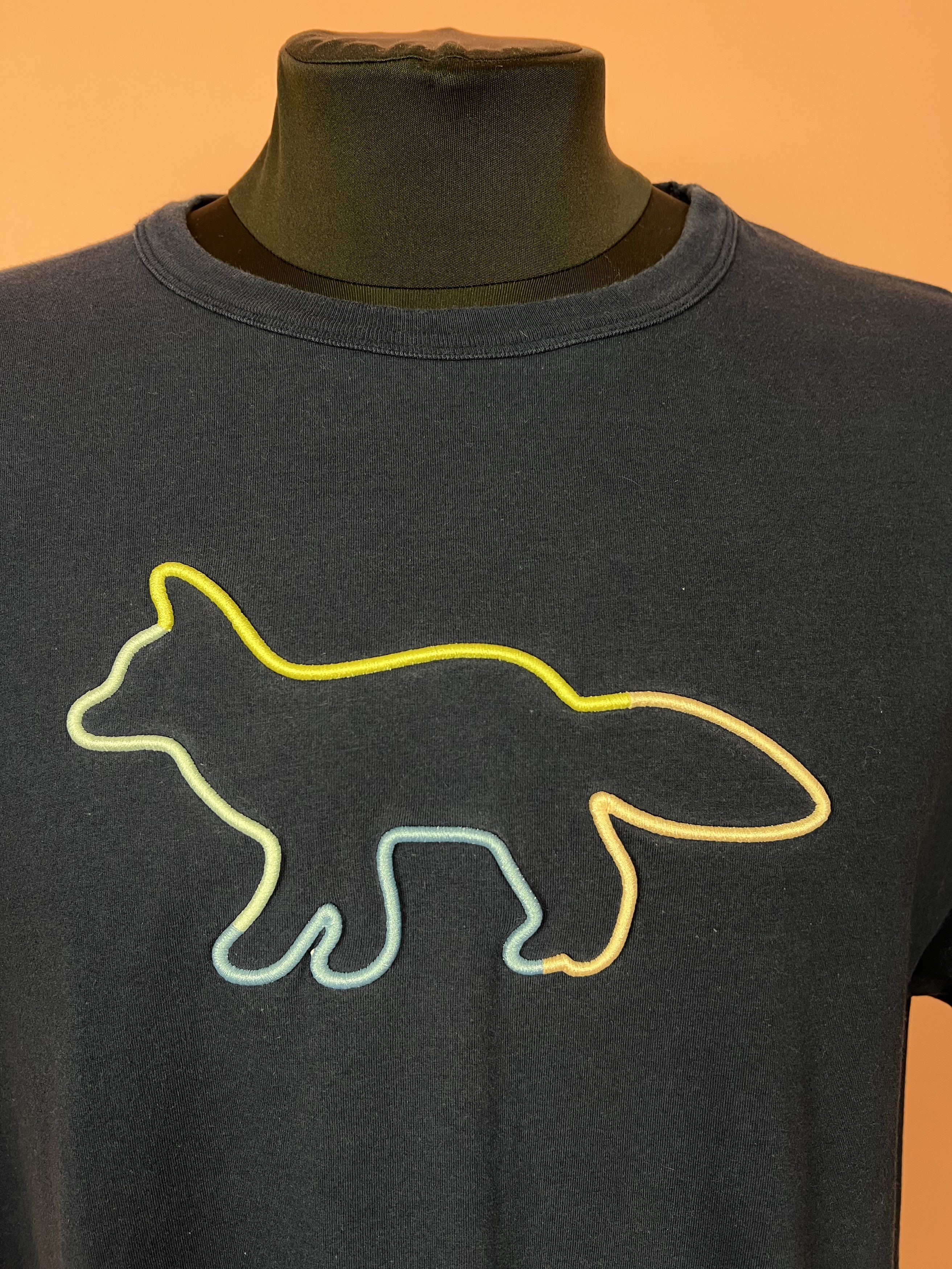 Maison Kitsune Maison Kitsune logo shirt tee designer Size US XXL / EU 58 / 5 - 4 Thumbnail