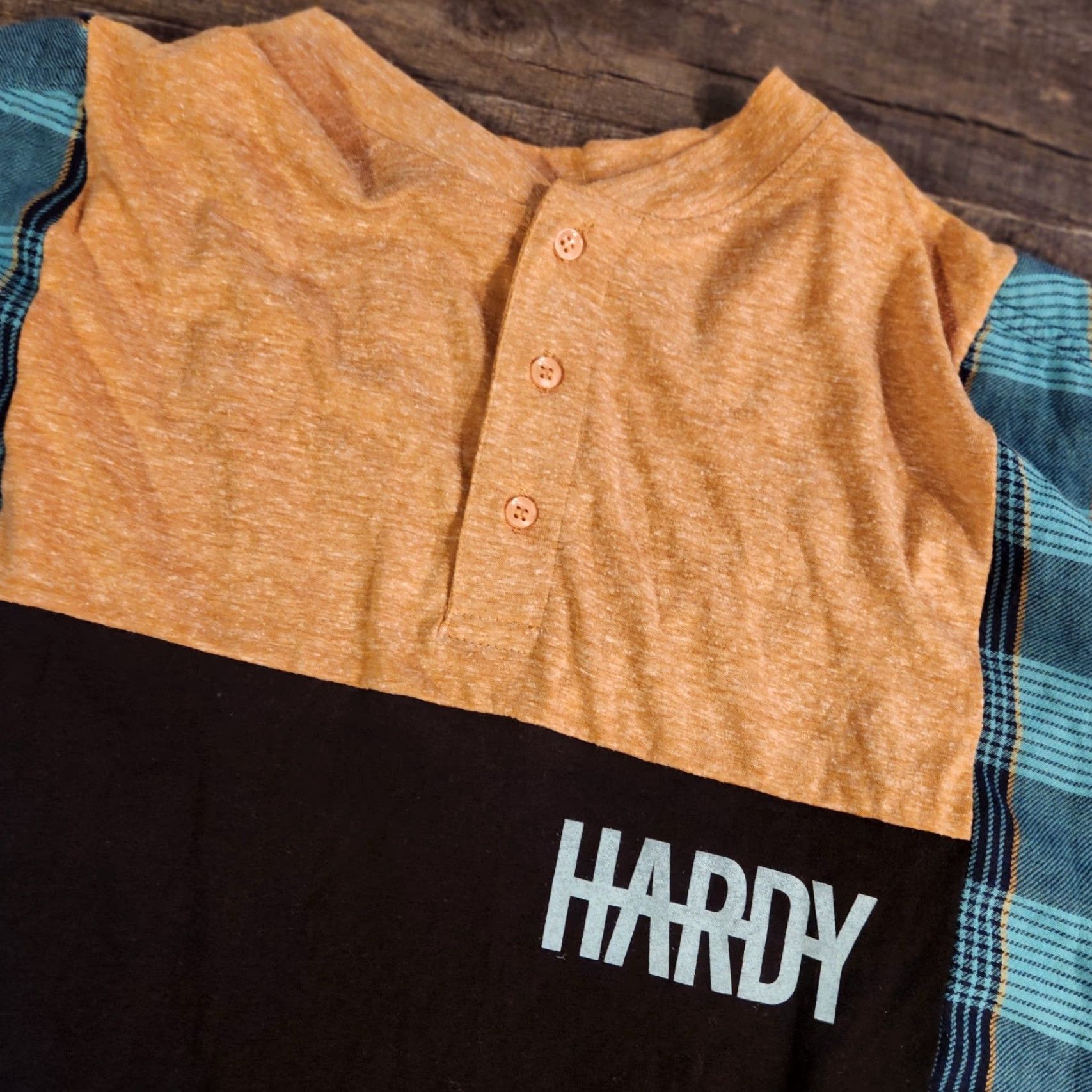 Ed Hardy Hardy Concert Henley Shirt Long Sleeve Plaid Oversized Medium Mens T-Shirt Halloween Team Music 2020s Size US M / EU 48-50 / 2 - 6 Thumbnail