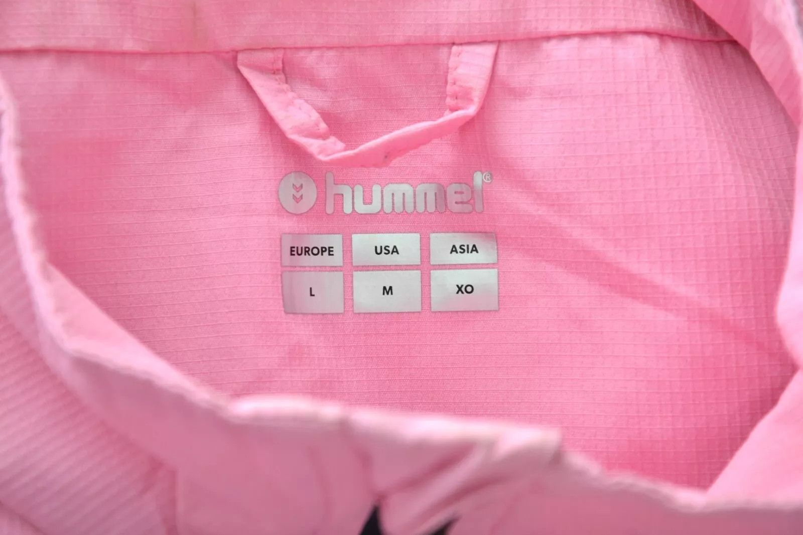 Hummel EVERTON 2020/2021 FOOTBALL JACKET M PLAYER ISSUE #24 Size US M / EU 48-50 / 2 - 3 Thumbnail