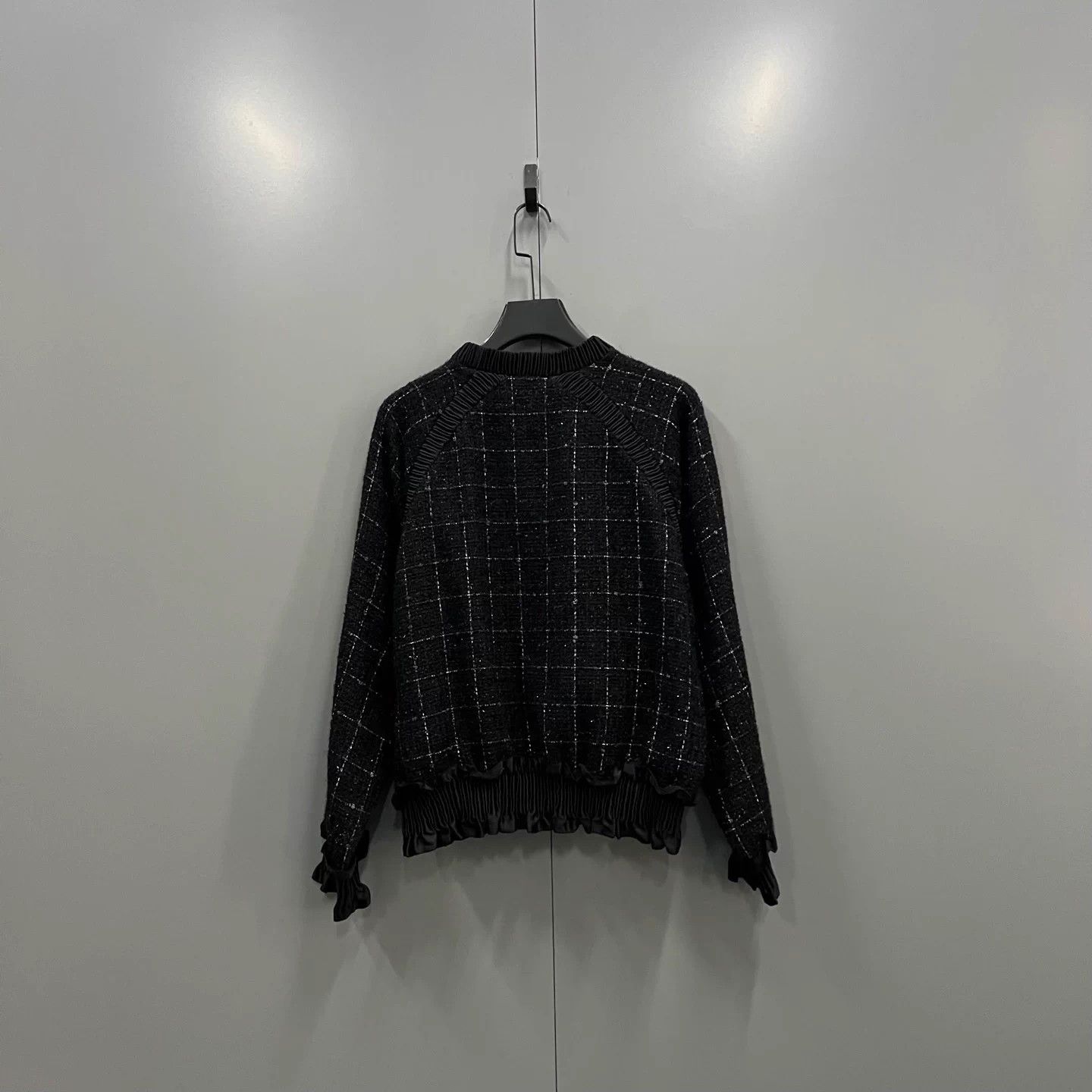 Chanel CHANEL plaid knit sweater Size M / US 6-8 / IT 42-44 - 2 Thumbnail