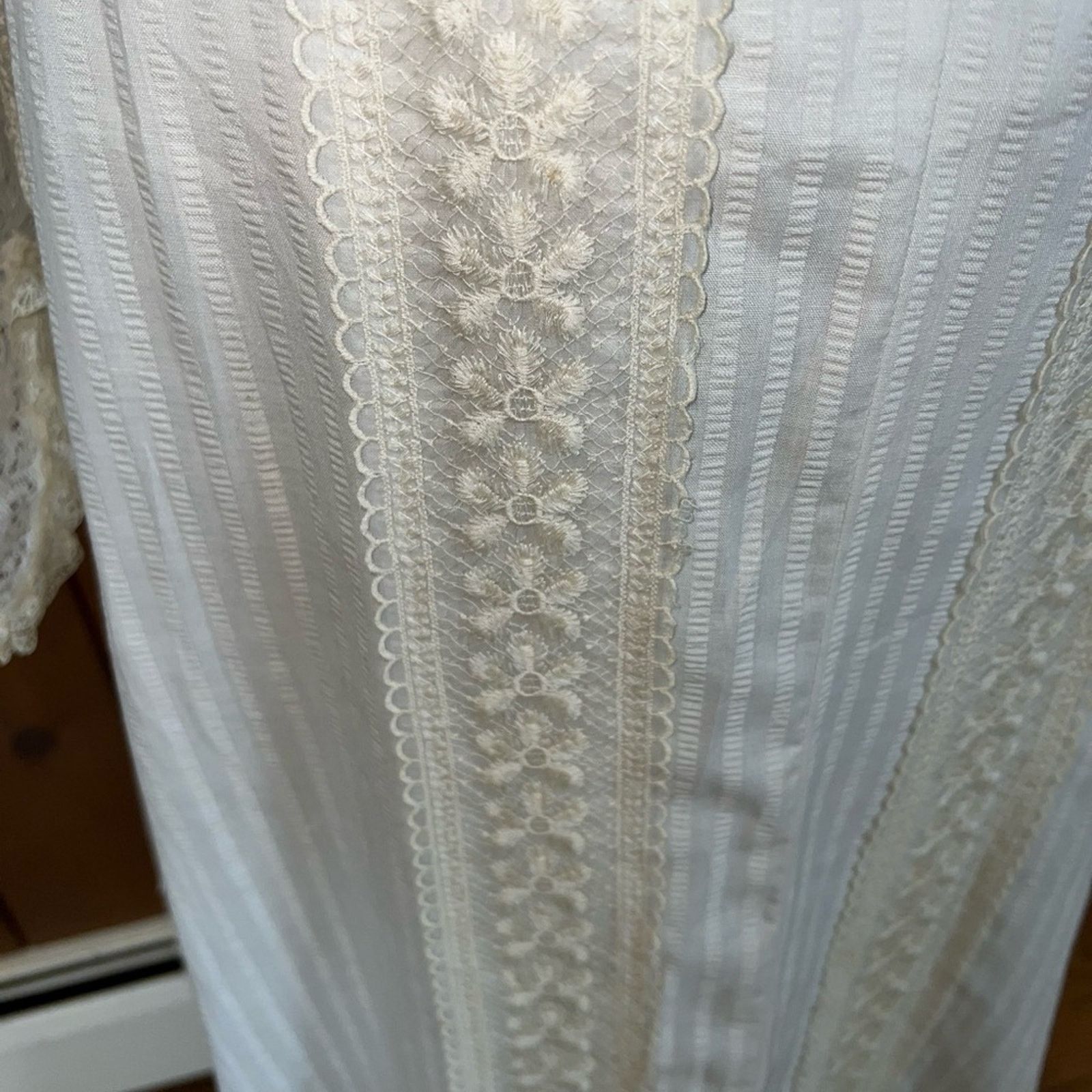 Vintage Fabulous Vintage 1970s Victorian Style Maxi Dress! Size M / US 6-8 / IT 42-44 - 9 Thumbnail