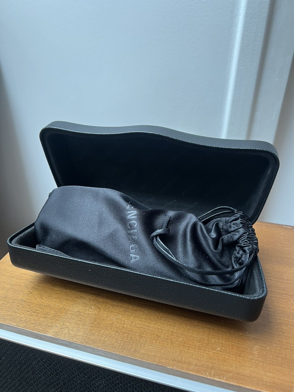 Balenciaga Balenciaga Sunglasses. Size ONE SIZE - 5 Thumbnail