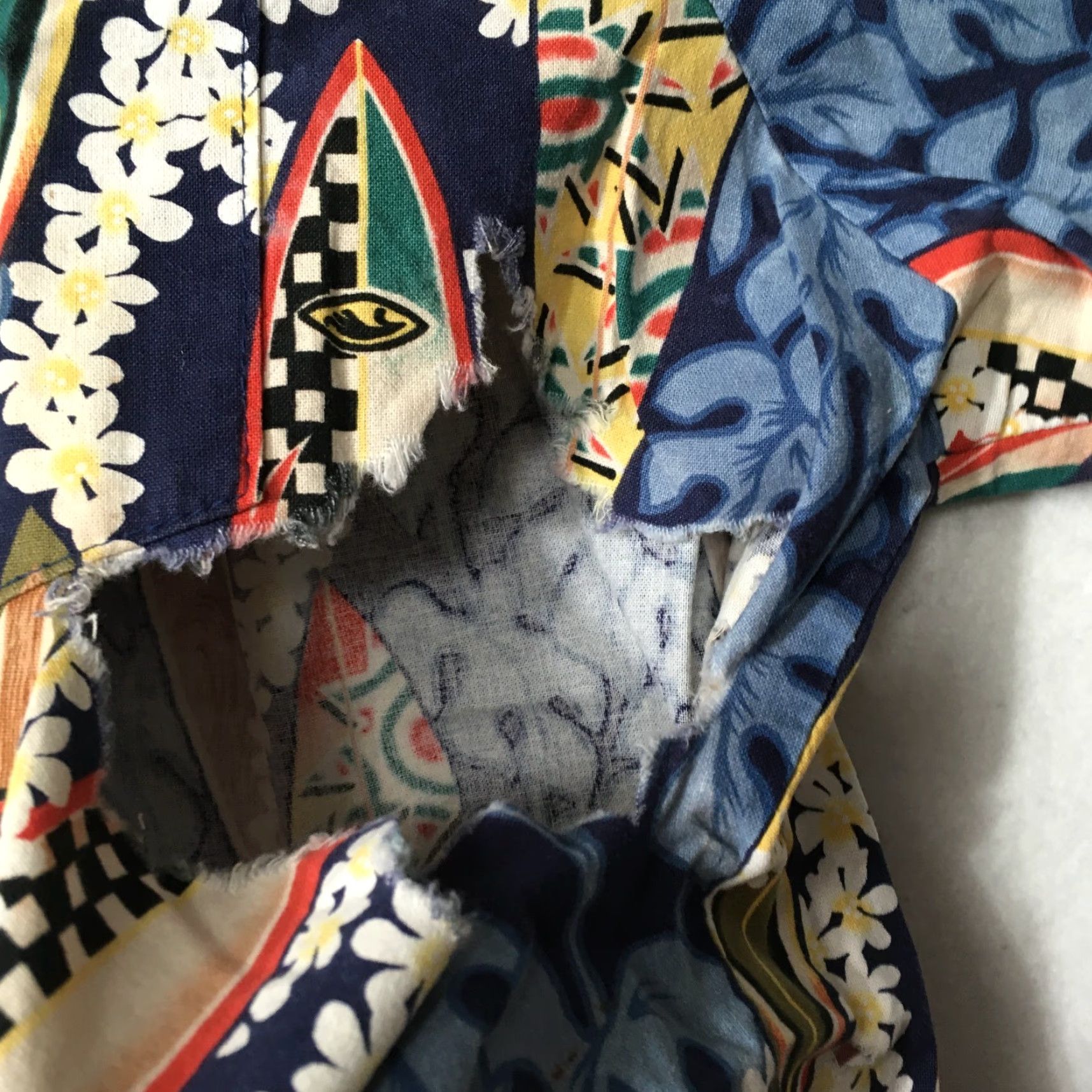 Vintage VINTAGE RJC Hawaiian Shirt Mens 2XL SURFER Lightweight distressed needs repairs Size US XXL / EU 58 / 5 - 3 Thumbnail