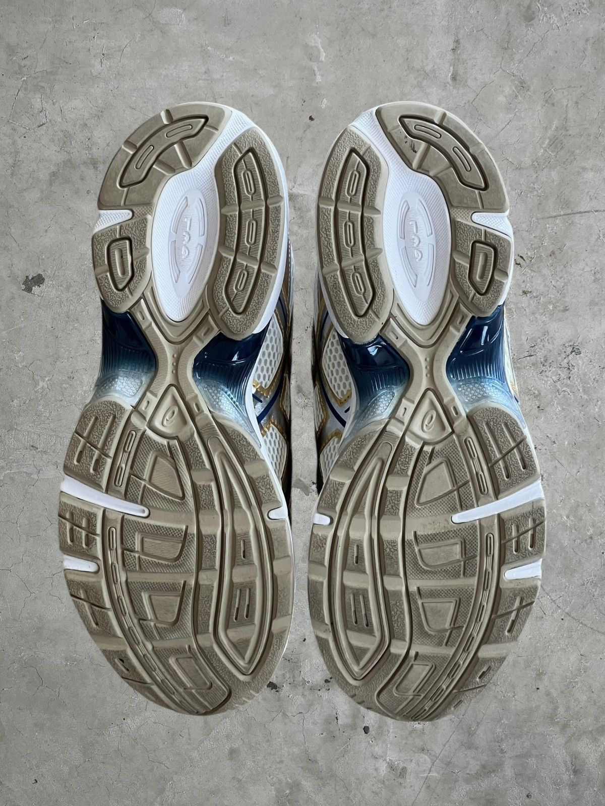 Asics Asics 1130 Shoes Size US 11.5 / EU 44-45 - 6 Thumbnail