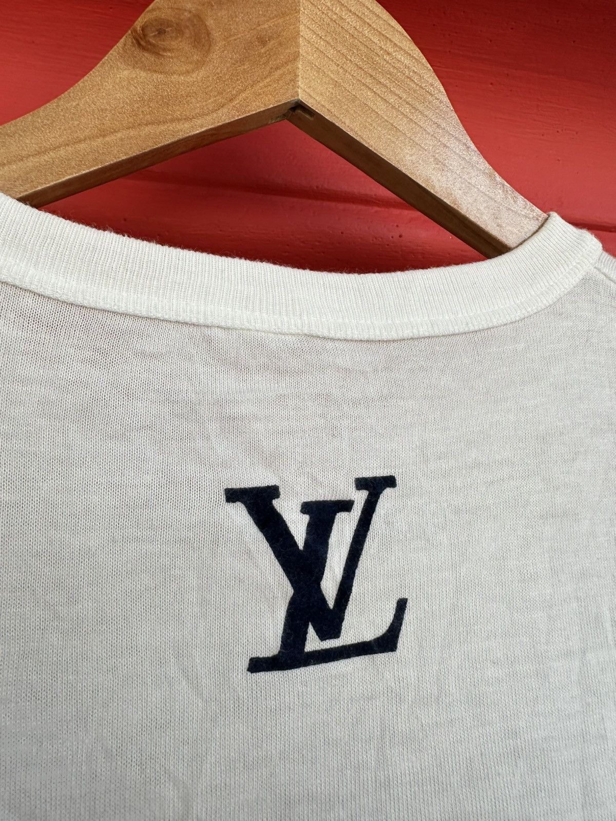 Vintage RARE Vintage 90s LV Louis Vuitton Paris Tee Size US M / EU 48-50 / 2 - 4 Thumbnail