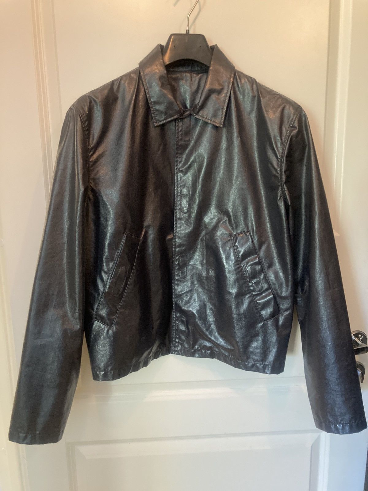 Shiny coated cotton jacket Unique sample