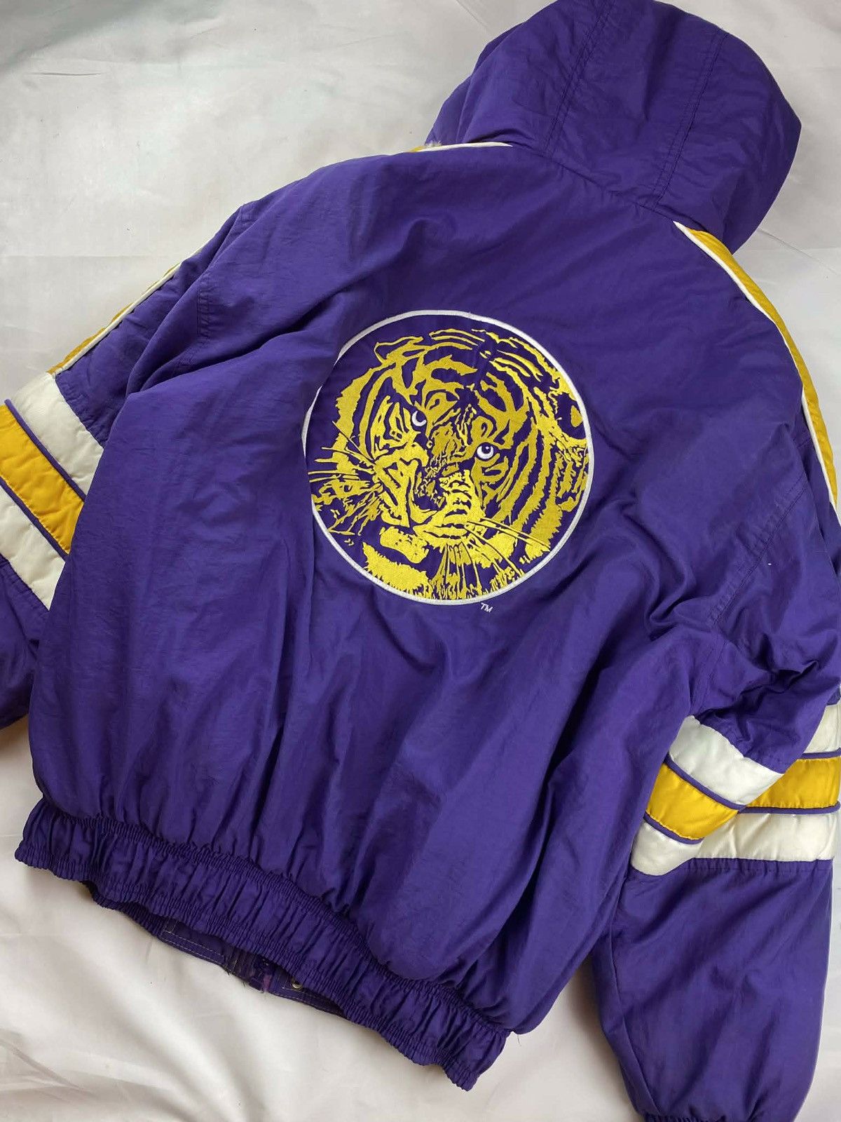 Starter Starter x Tigers Oversized Jacket – Rare – Size S Size US S / EU 44-46 / 1 - 4 Thumbnail