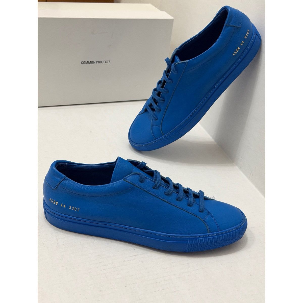 Common Projects COMMON PROJECTS ORIGINAL ACHILLES LOW BLUE Size US 9 / EU 42 - 5 Thumbnail