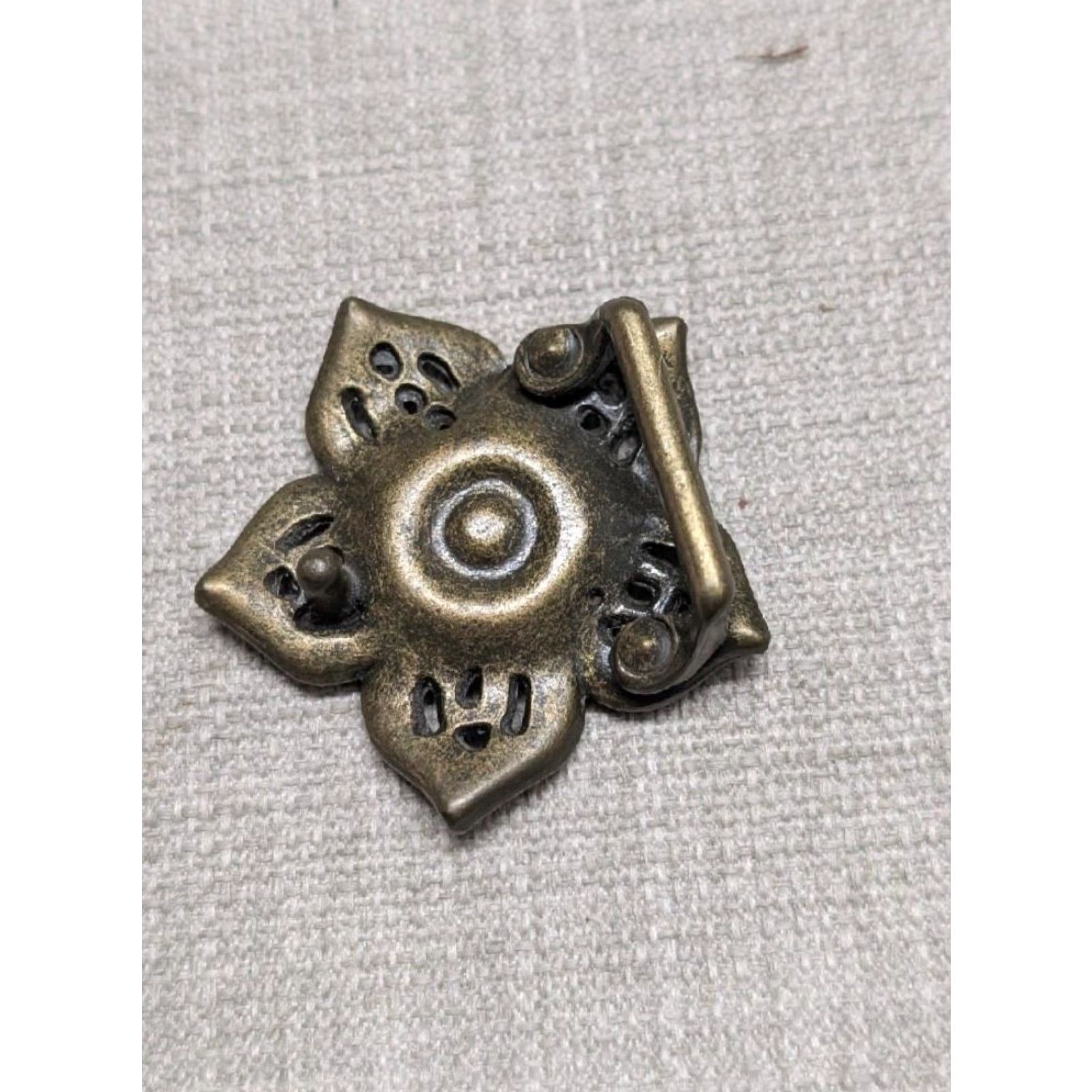 Vintage VINTAGE brass belt buckle BRASS rhinestone WESTERN star belt buckle Men 2x2" 2" fits 2 in Brass Rhinestone western star vintage belt buckle Mens Size ONE SIZE - 4 Thumbnail