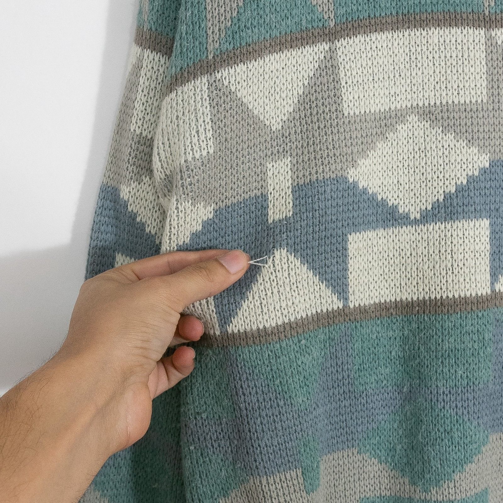 St. Johns Bay Vintage St Johns Bay Aztec Pattern Acrylic Sweater Medium Size US M / EU 48-50 / 2 - 3 Thumbnail
