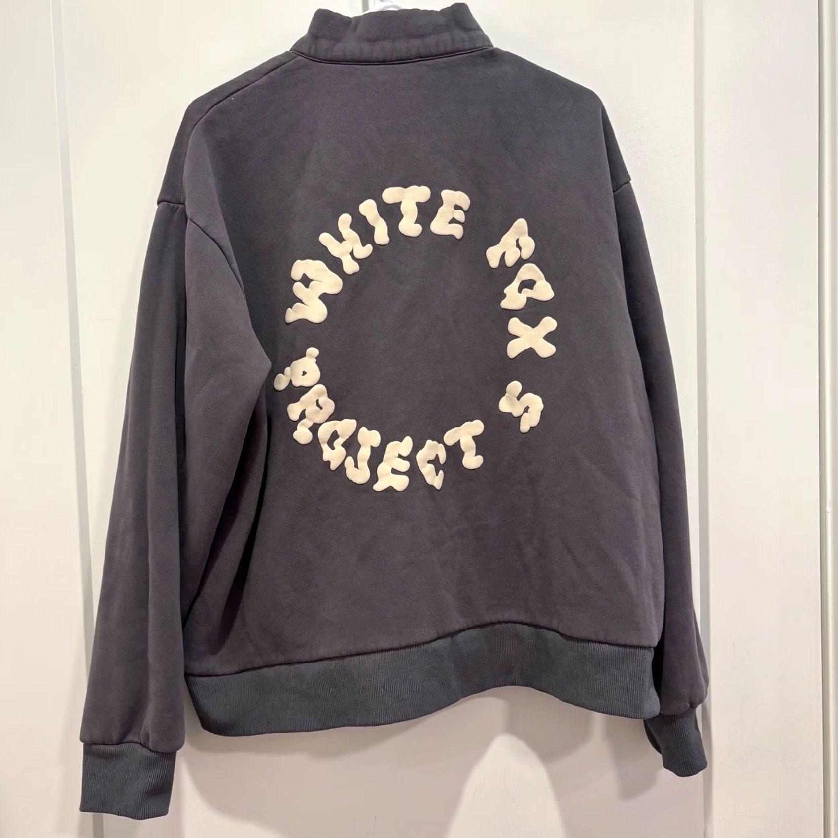 Y/Project White Fox Project 5 Sweatshirt Charcoal Grey Mock Neck Puff Print Logo S/M Womens Pullover Long Sleeve Casual Modern 3D Oversized Fleece Raglan Size M / US 6-8 / IT 42-44 - 3 Thumbnail