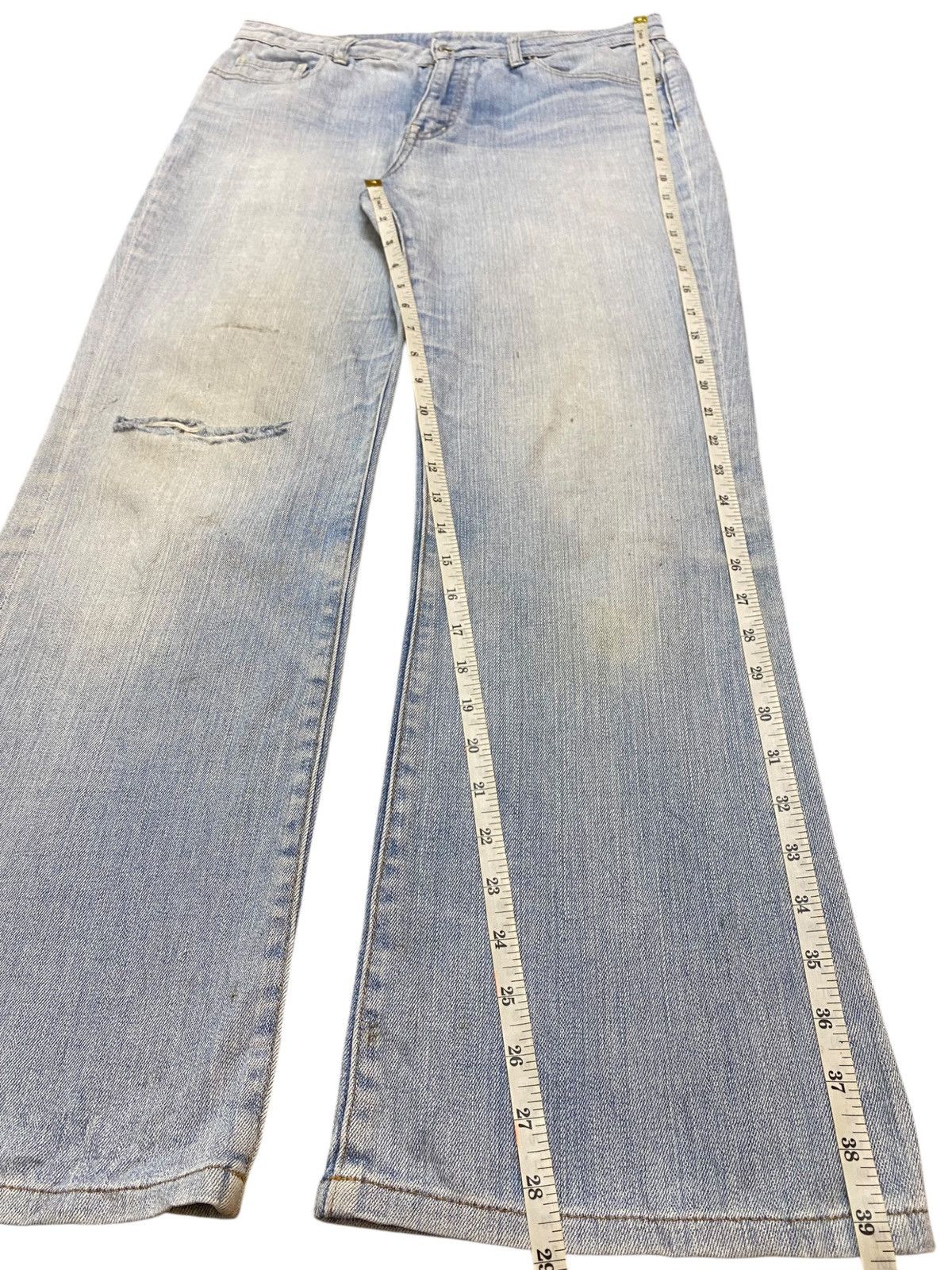 Japanese Brand Vintage Japanese Brands Uniqlo Faded Distressed Flare Jeans Size US 32 / EU 48 - 12 Thumbnail