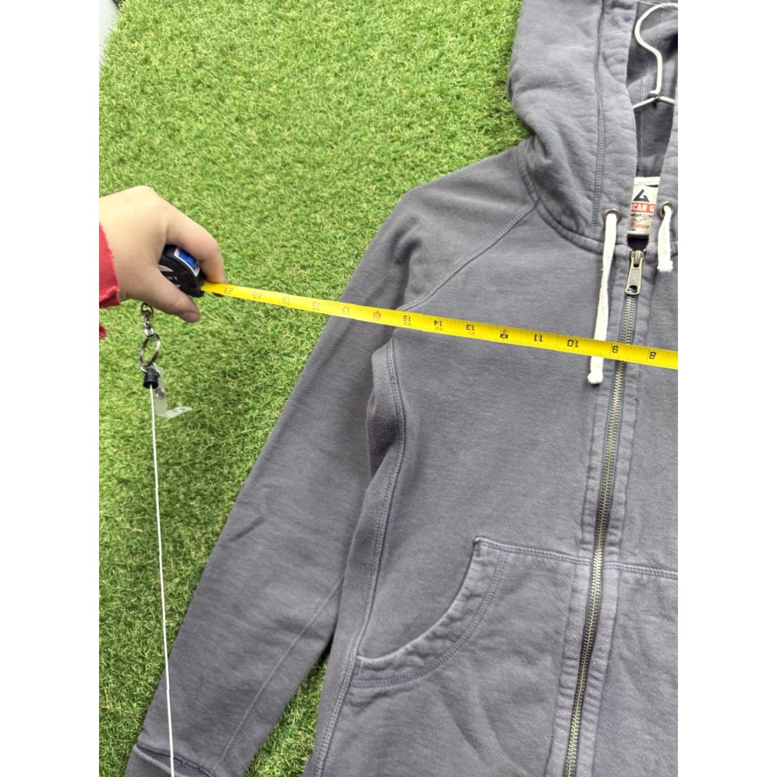 Vintage American Giant Hoodie Womens Small Gray Full Zip Sweatshirt with Pockets Regular Fit Size S / US 4 / IT 40 - 4 Thumbnail