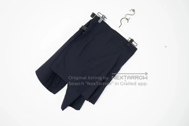 Comme des Garcons Comme des Garcons Double Pleated Wool Shorts. Size US 26 / EU 42 - 2 Thumbnail