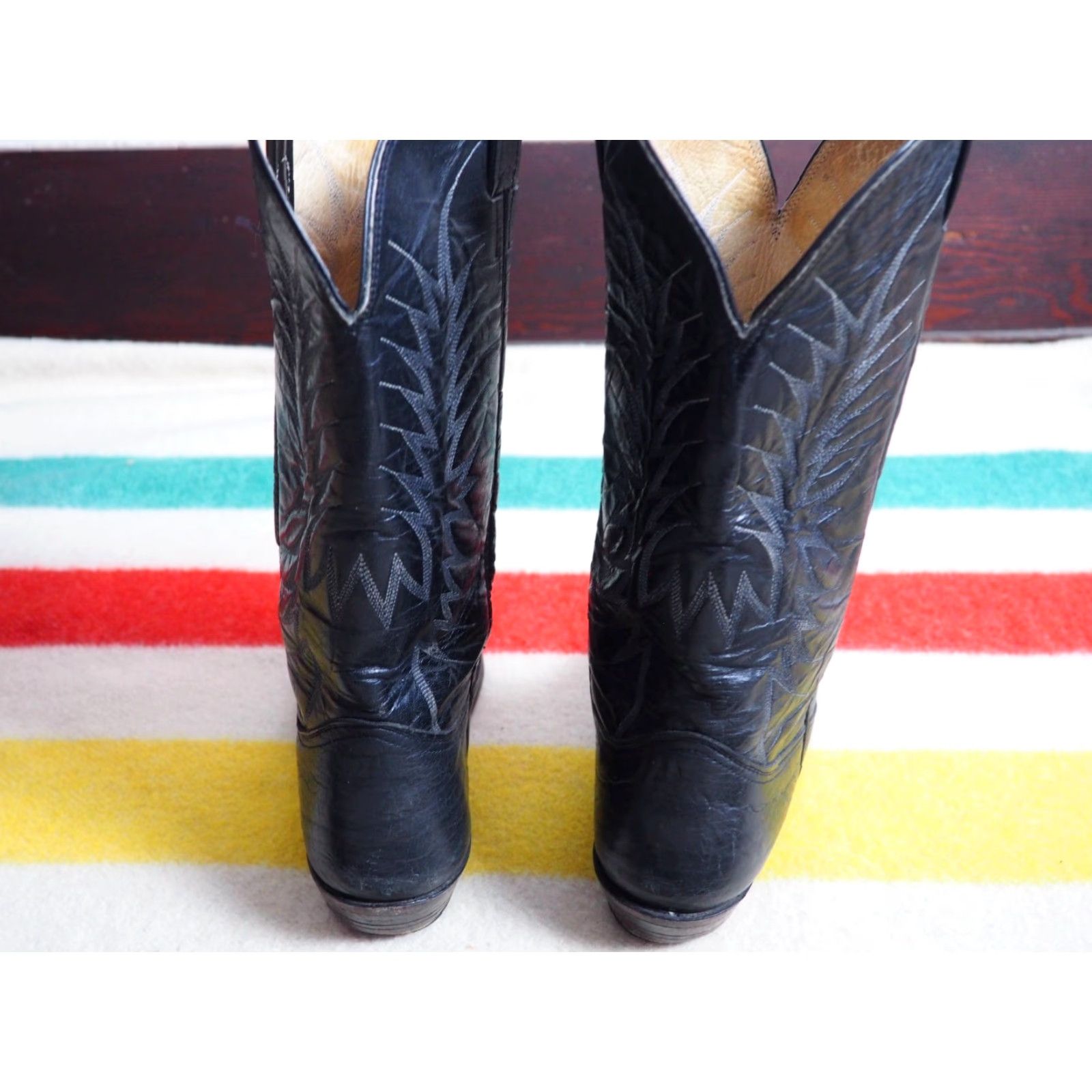 Vintage VINTAGE Nocona Boots Western Cowboy Mens US 10.5 Black Bullhide Leather Sunburst Embroidered Mid-Calf Leather Outsole Casual Vintage Mens US 10.5 Size US 11 / EU 44 - 3 Thumbnail