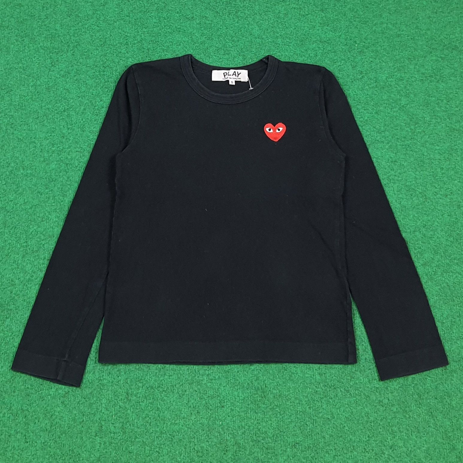 Comme des Garcons PLAY Vintage Comme Des Garcons PLAY Japan Long Sleeve C301N74 Size US XS / EU 42 / 0 - 1 Thumbnail