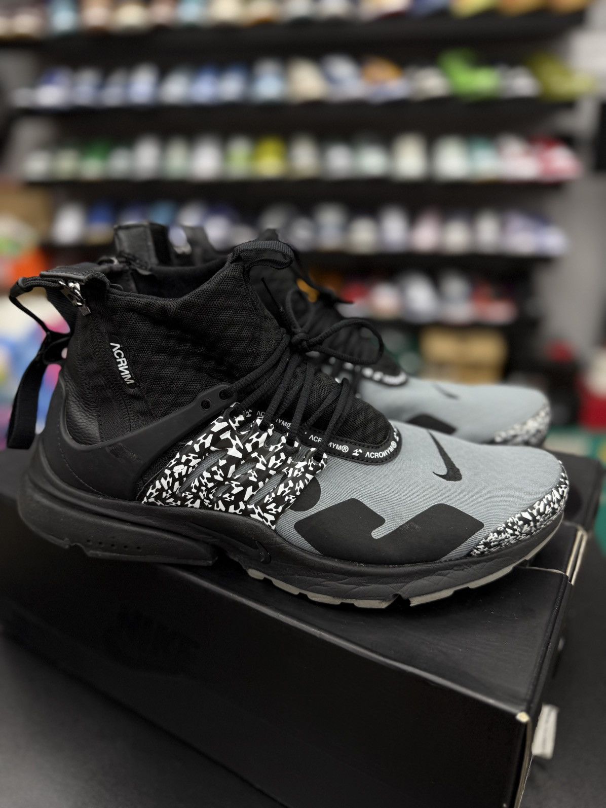Nike Nike Air Presto Mid Acronym Cool Grey Size (11) Pre Owned Size US 11 / EU 44 - 2 Thumbnail