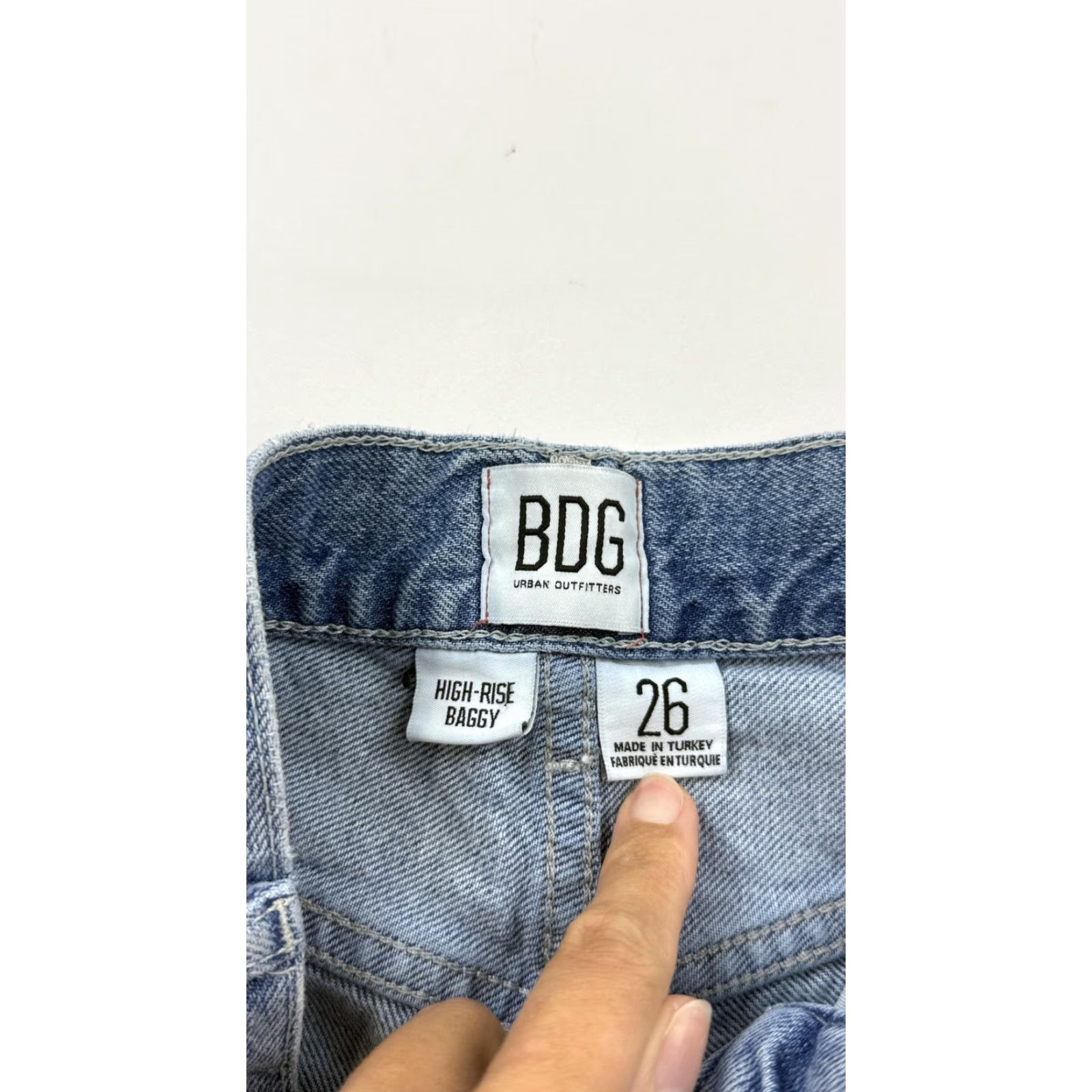 Bdg VINTAGE BDG Womens Jeans High-Rise Baggy Distressed Raw Hem Urban Outfitters 26 Blue Size 26" / US 2 / IT 38 - 7 Thumbnail