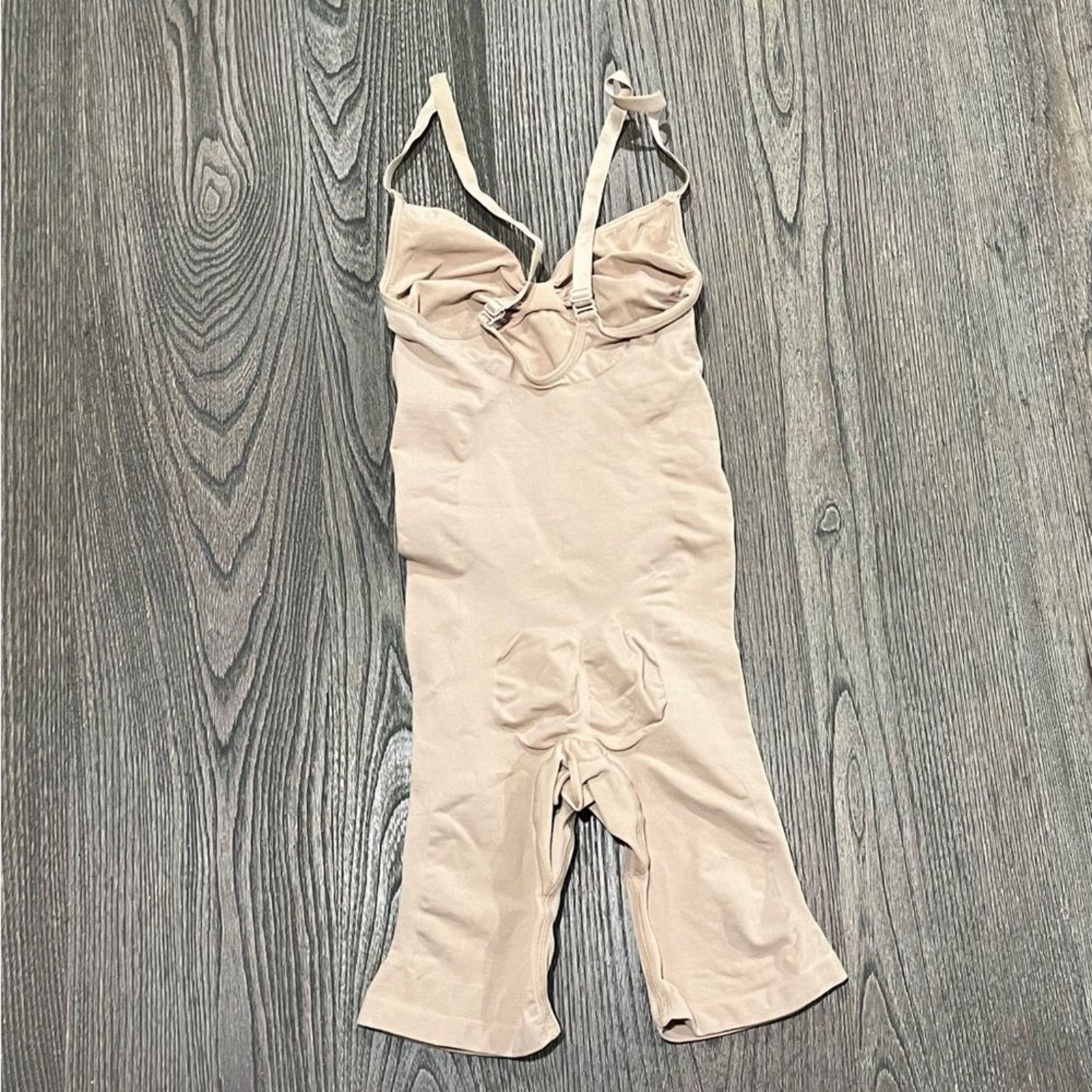 SKIMS Skims Womens K Kardashian shapewear Bodysuit No Gusset X\XL Size ONE SIZE - 3 Thumbnail