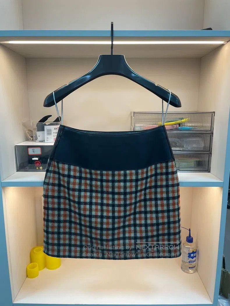 Hermes Hermes Double-faced cashmere and leather half-skirt Size 24" / US 00 / IT 34 - 2 Thumbnail