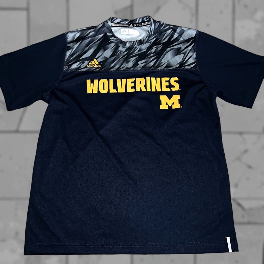 Adidas VINTAGE Adidas Michigan Wolverines Blue Athletic T-Shirt Men Size Large Size US L / EU 52-54 / 3 - 1 Thumbnail