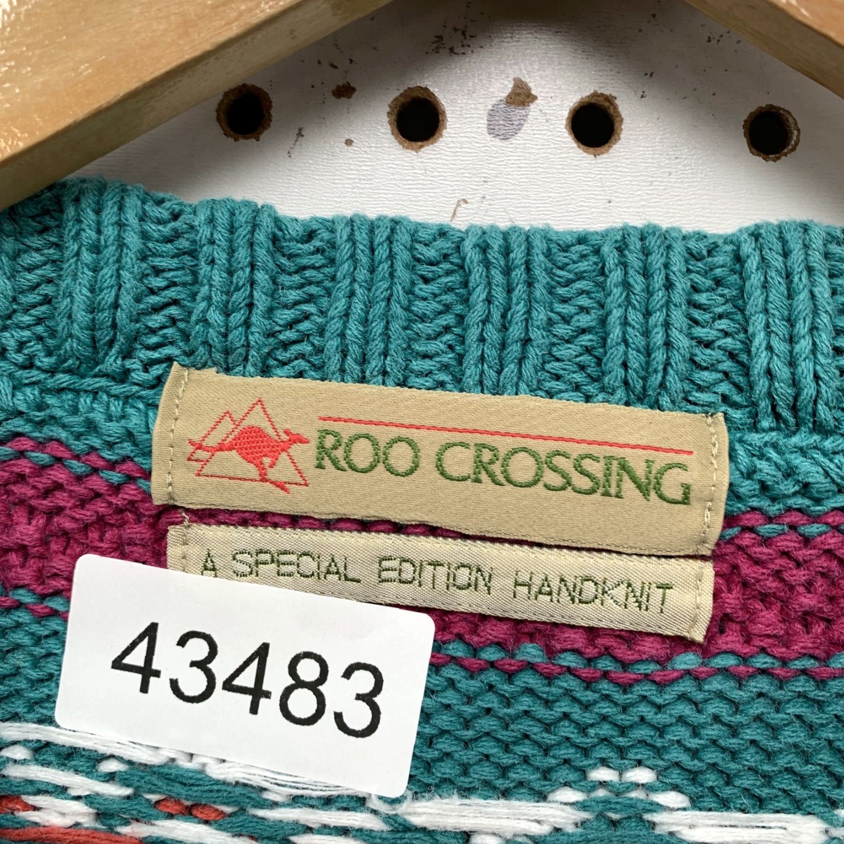 Vintage VINTAGE Roo Special Edition Handknit Sweater Women Large V Neck Chunky-Knit Green Cotton Ramie Winter Pullover Size L / US 10 / IT 46 - 4 Thumbnail