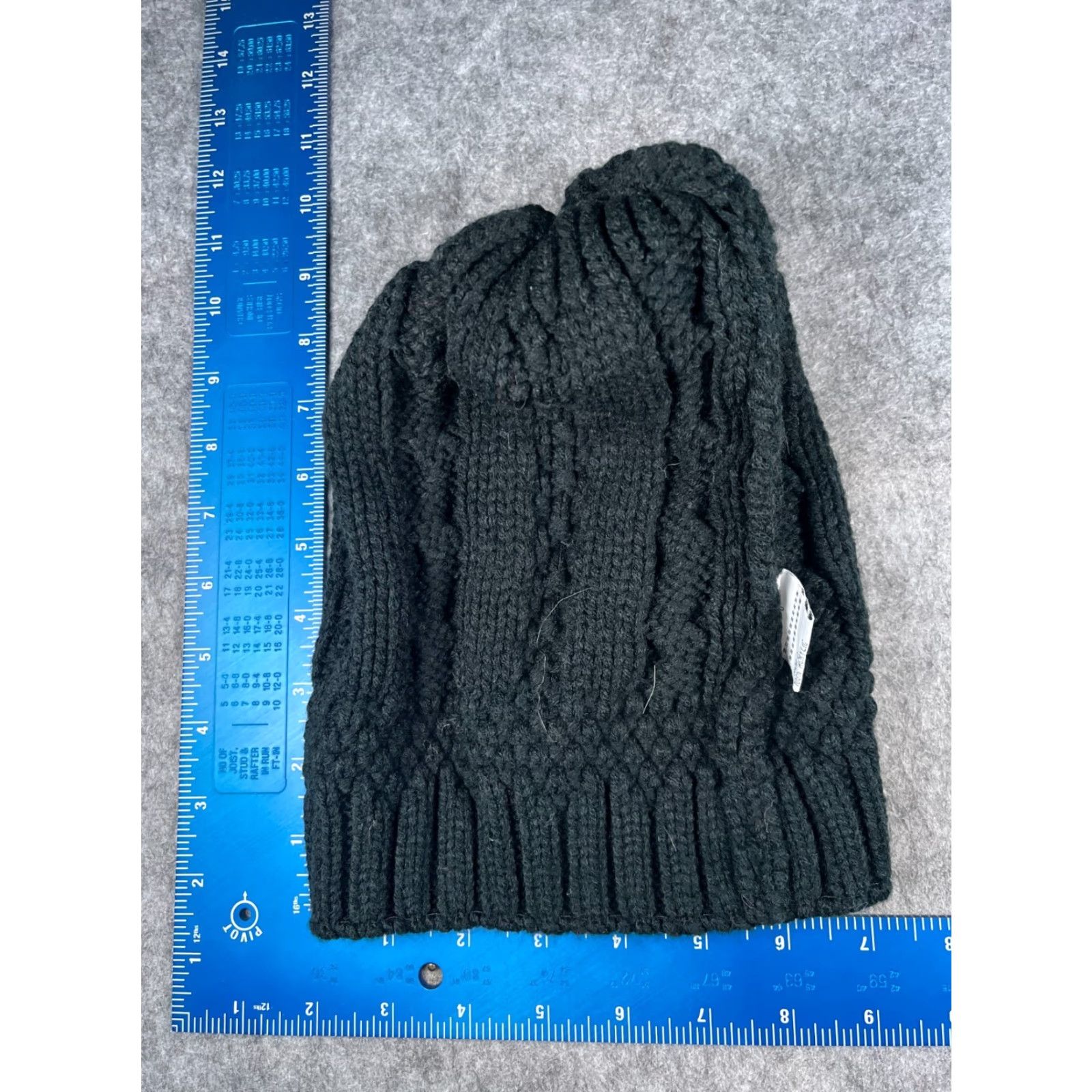 Vintage Beanie Toque Women Black Cable Knit 100% Acrylic Pom Ski Camp Outdoors Size ONE SIZE - 6 Thumbnail