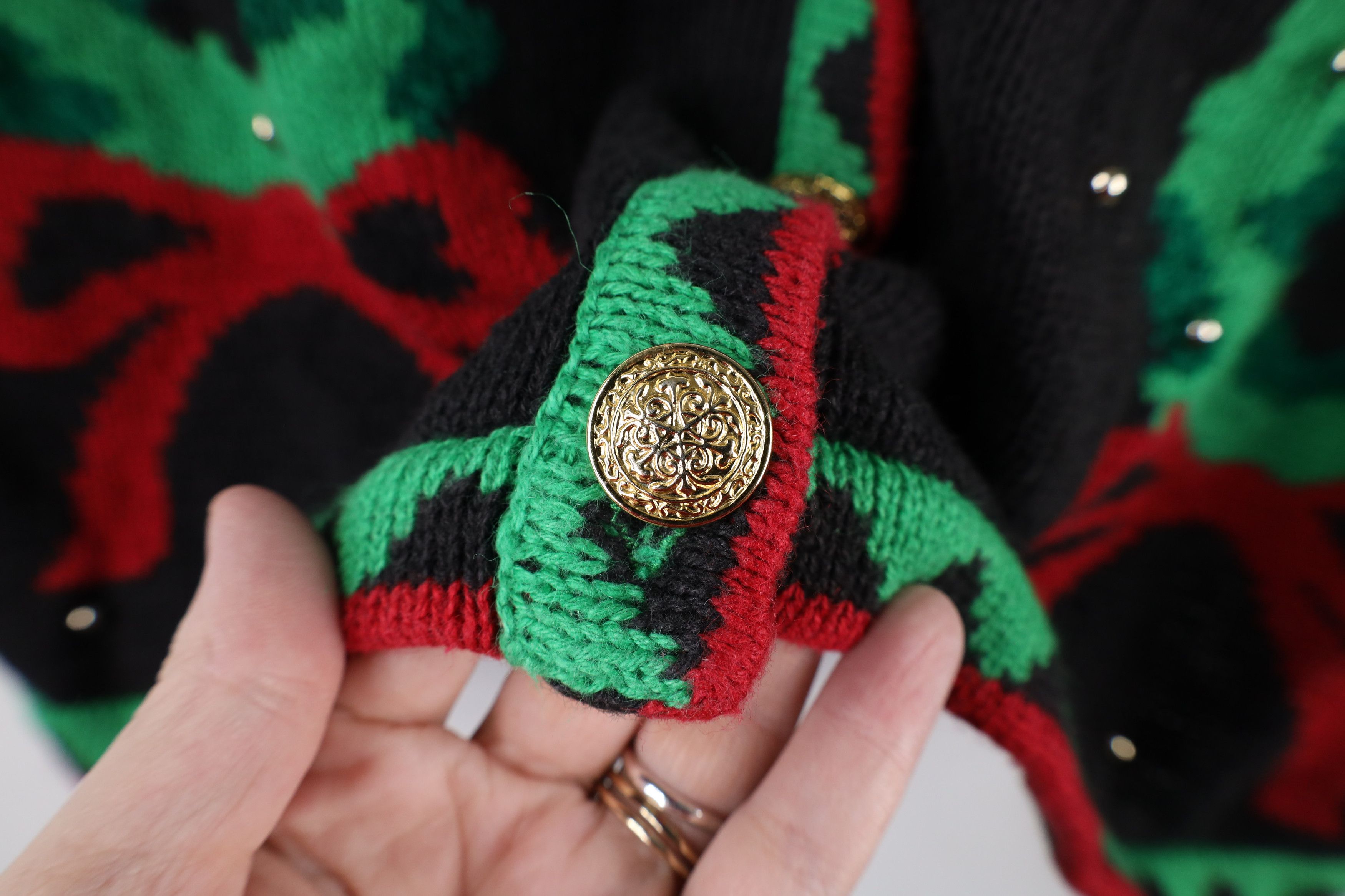 Vintage Vintage 90s Streetwear Wreath Beaded Cardigan Sweater Vest Size XXL / US 16-18 / IT 52-54 - 8 Thumbnail