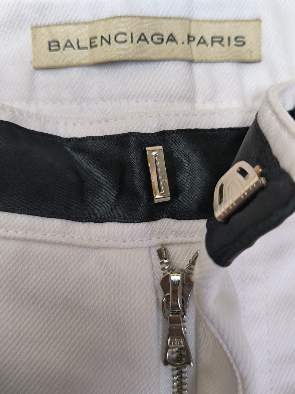 Balenciaga × Vintage White Pants Black Striped Balenciaga Size 25" / US 0 / IT 36 - 7 Thumbnail