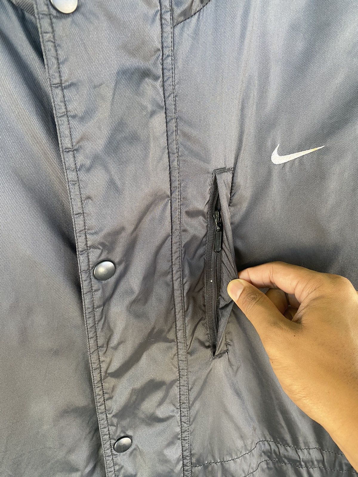 Nike × Vintage Vintage Y2K Nike Black Coach Jacket Size US L / EU 52-54 / 3 - 5 Thumbnail